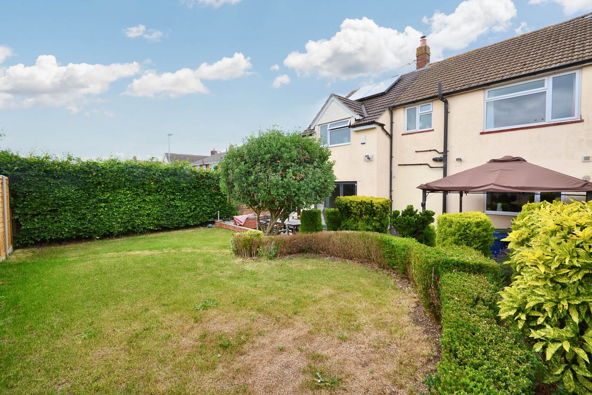 Additional Property Image 4 bedroom Semi Detached for sale in Tewkesbury 11