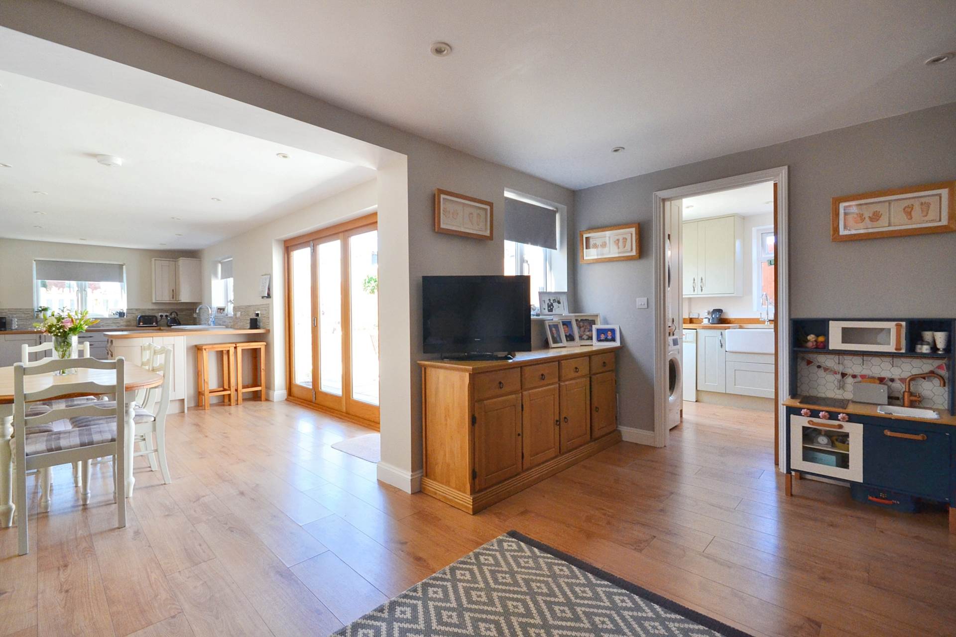 Additional Property Image 3 bedroom Detached for sale in Gloucester 11