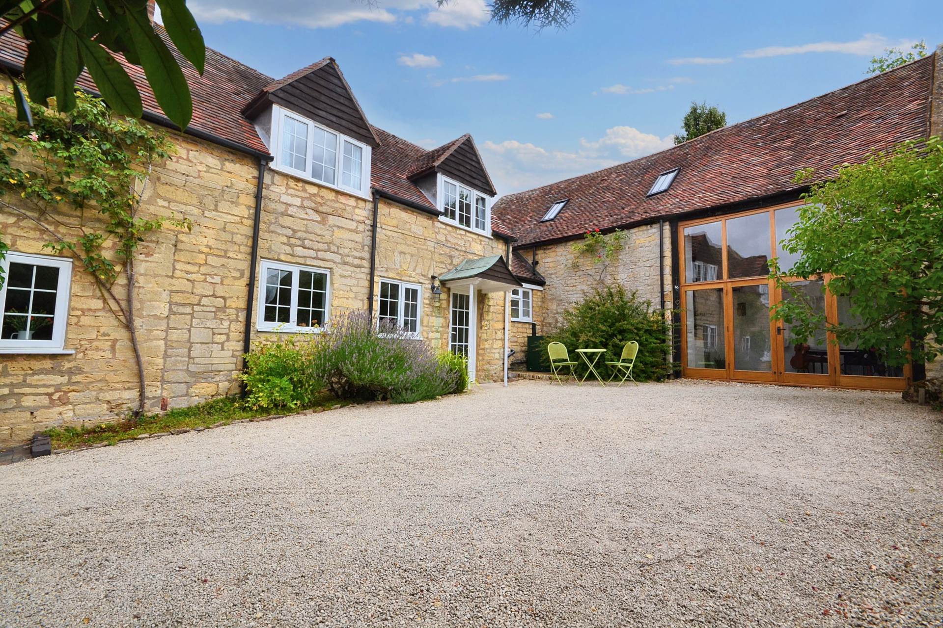 Additional Property Image 3 bedroom House for sale in Tewkesbury 22