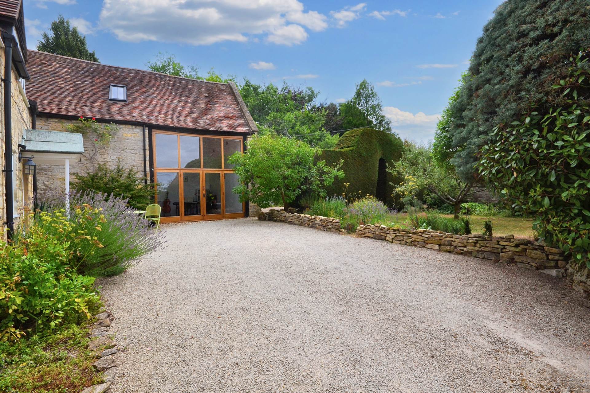 Additional Property Image 3 bedroom House for sale in Tewkesbury 23
