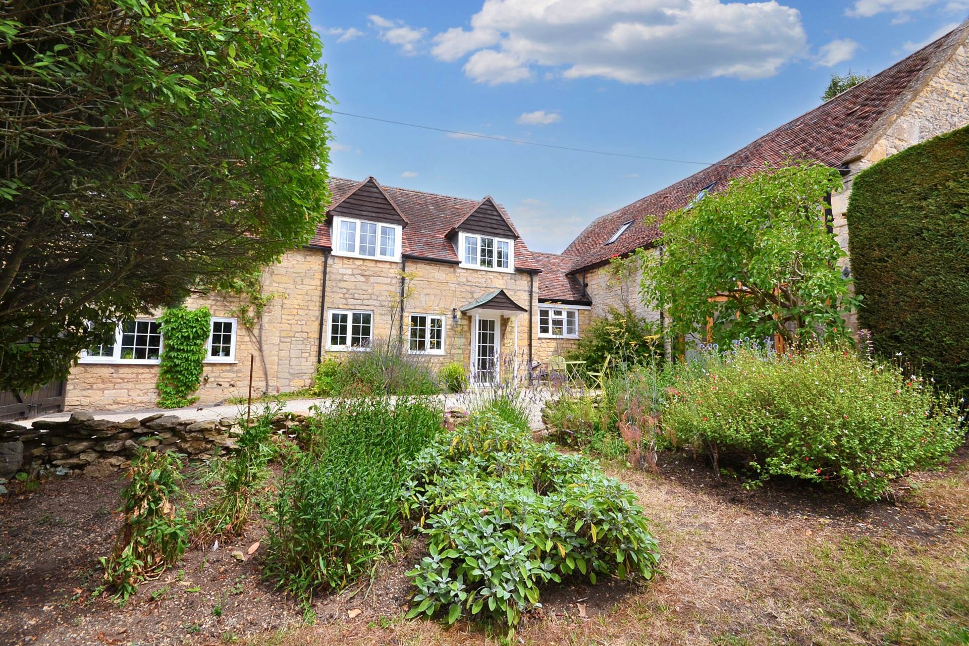 Additional Property Image 3 bedroom House for sale in Tewkesbury 30