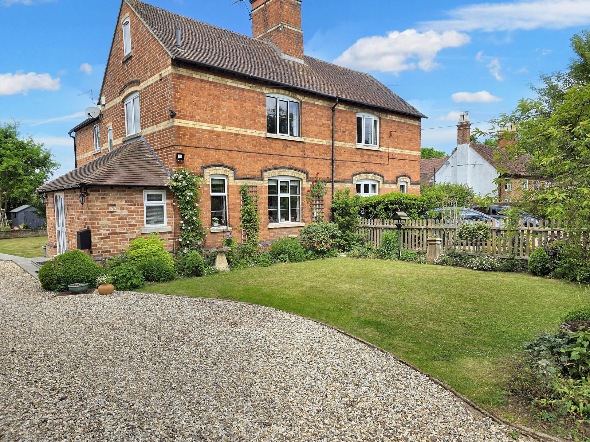 Additional Property Image 4 bedroom Semi Detached for sale in Tewkesbury 19