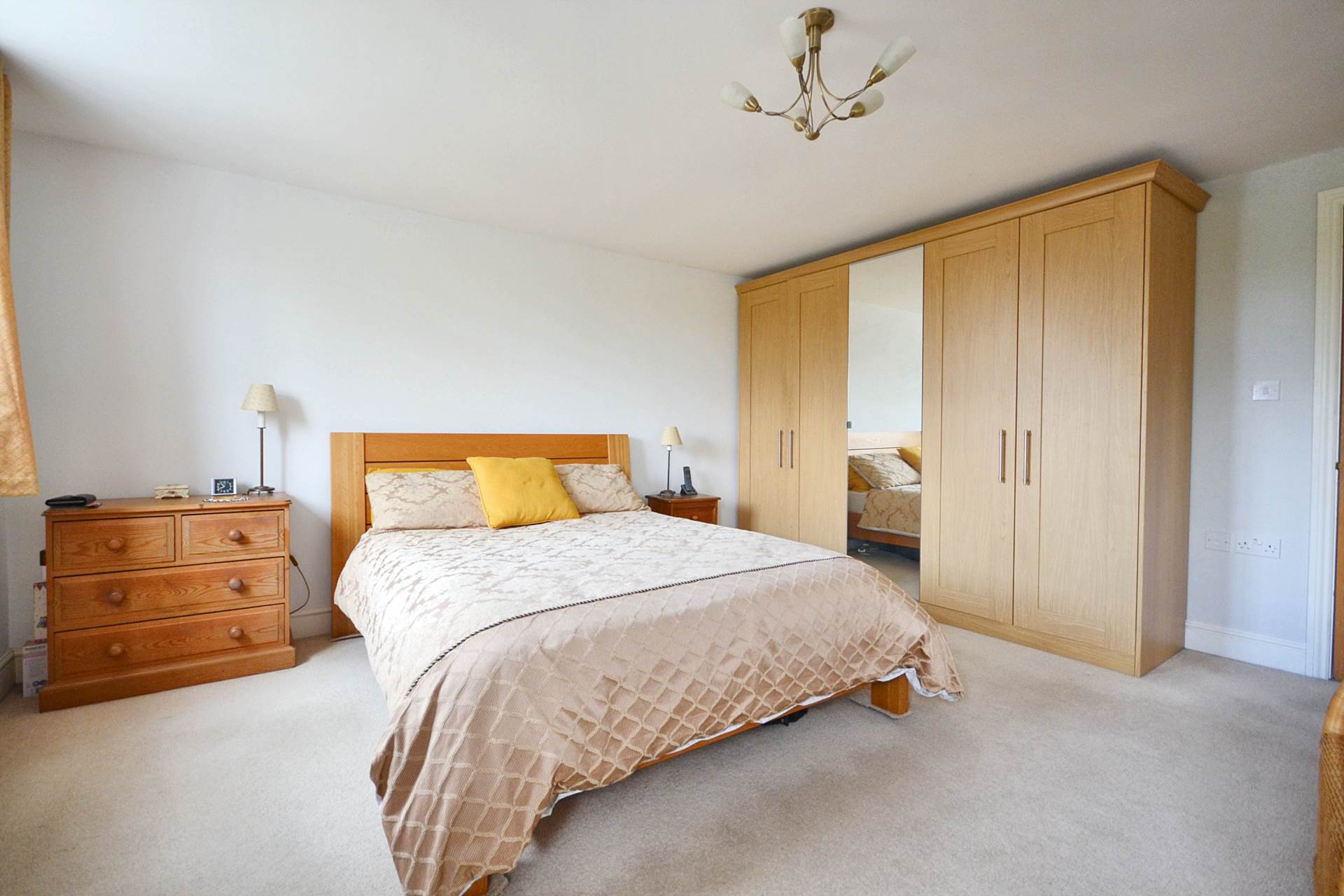 Additional Property Image 4 bedroom Semi Detached for sale in Tewkesbury 21