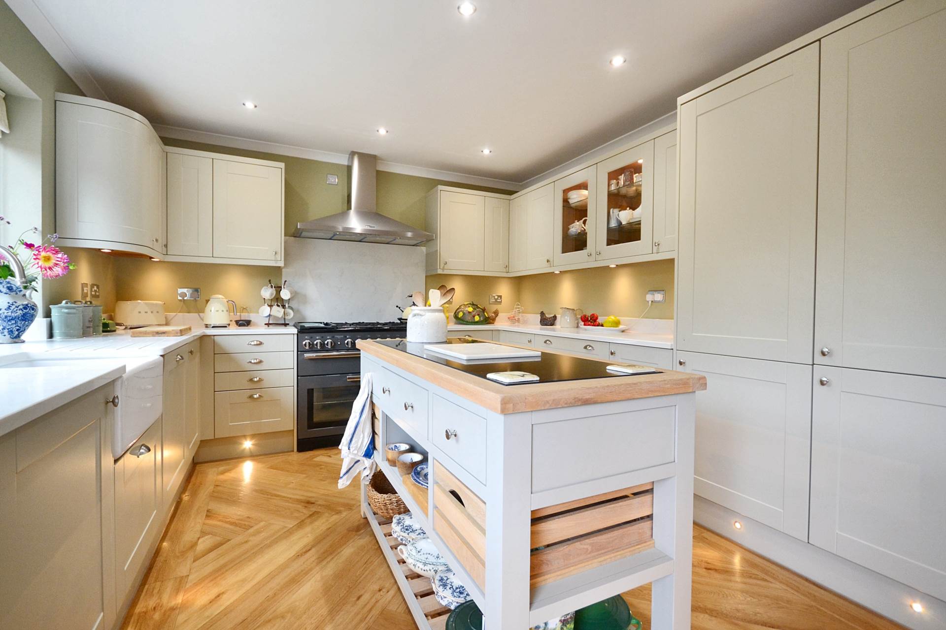 Additional Property Image 5 bedroom Detached for sale in Tewkesbury 10
