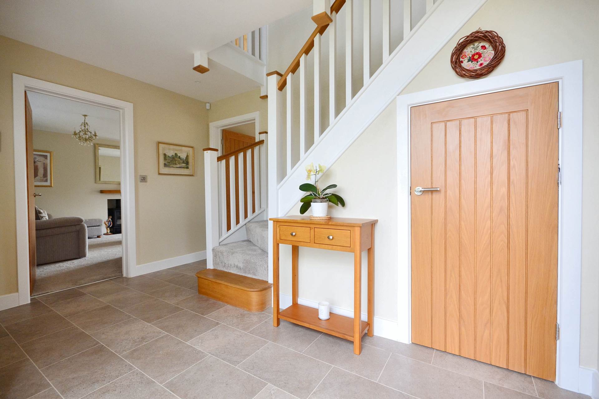 Additional Property Image 3 bedroom Detached for sale in Cheltenham 3