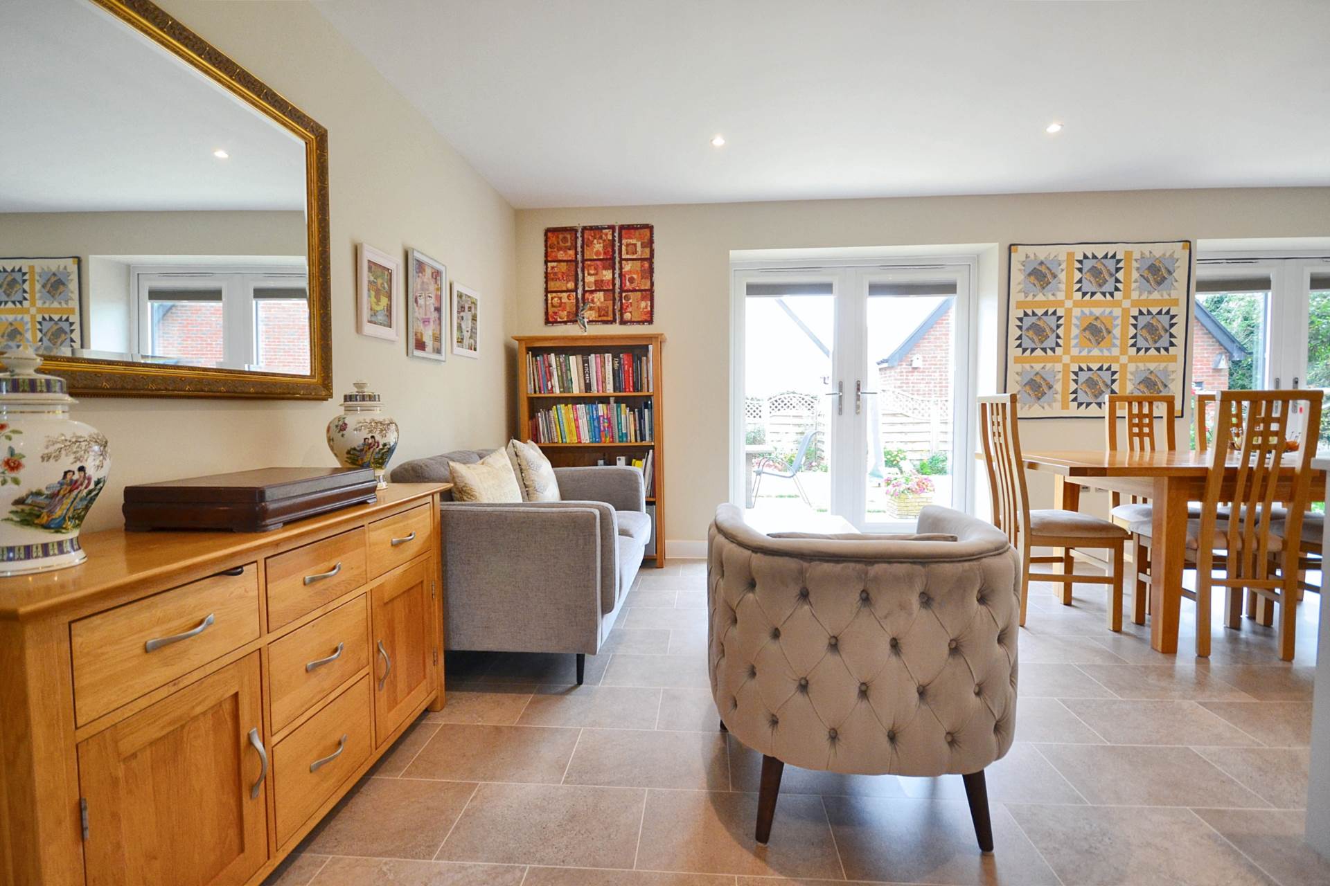 Additional Property Image 3 bedroom Detached for sale in Cheltenham 9