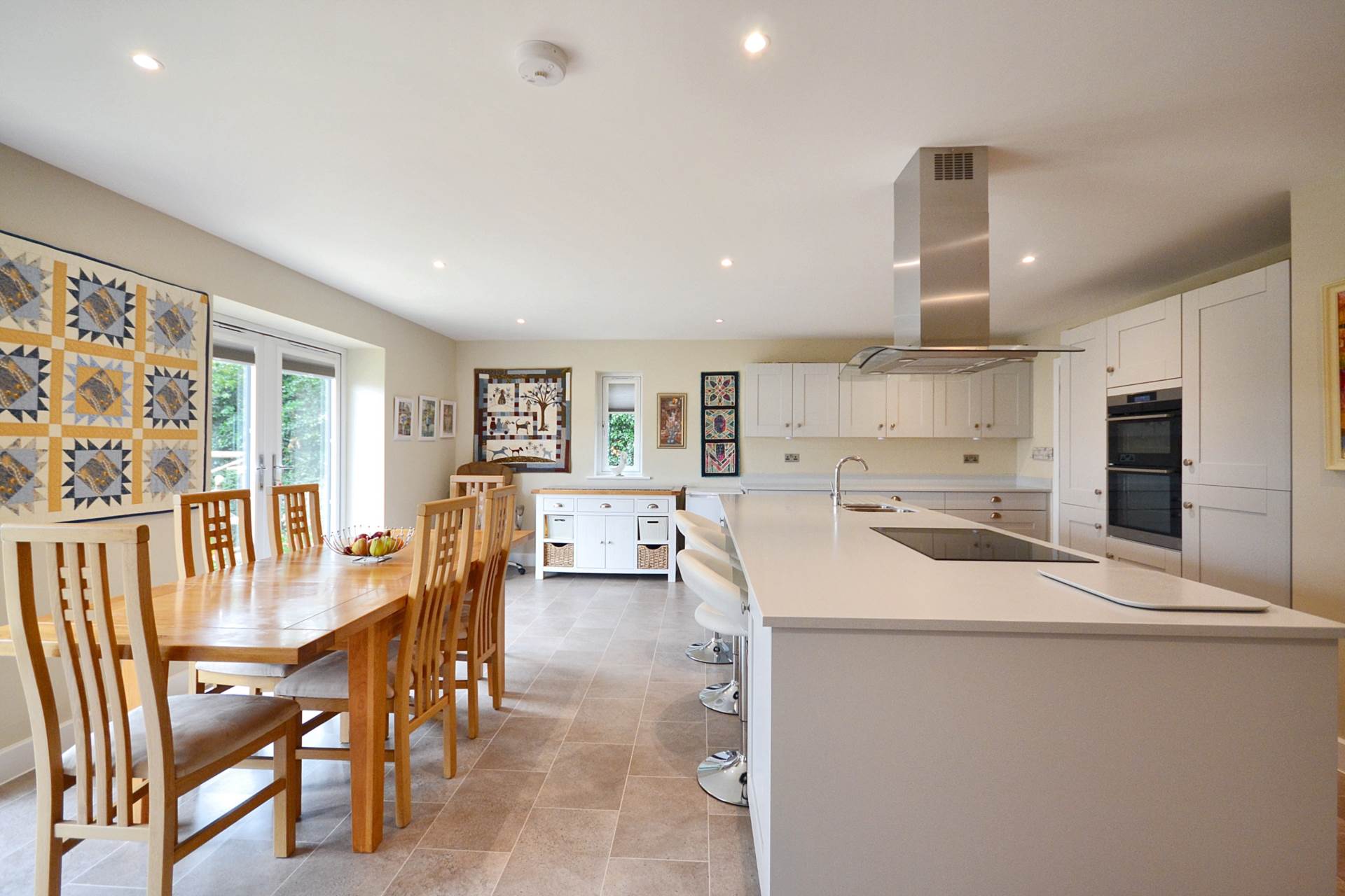 Additional Property Image 3 bedroom Detached for sale in Cheltenham 10