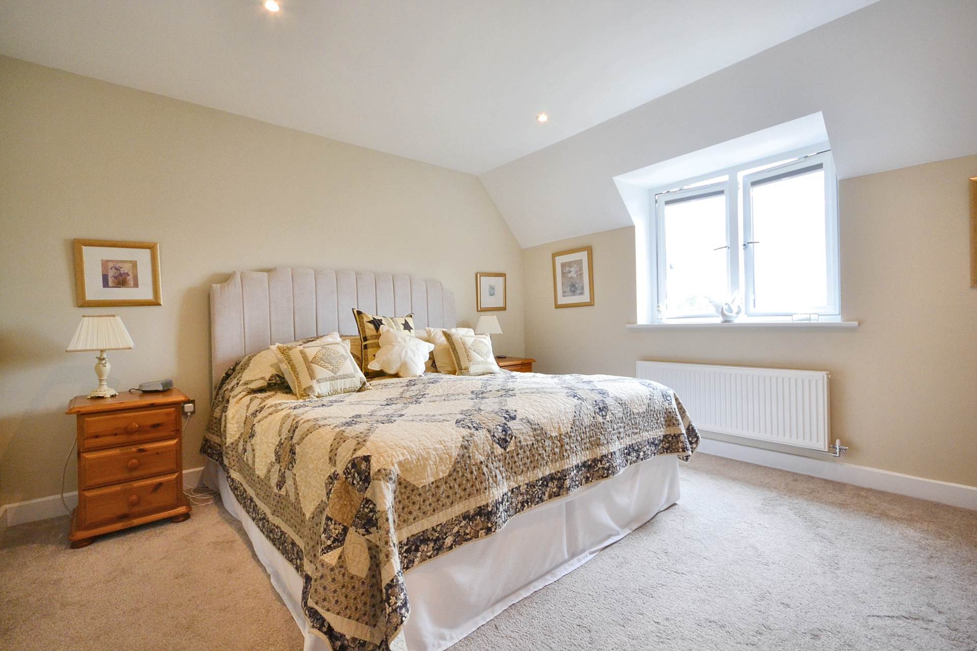 Additional Property Image 3 bedroom Detached for sale in Cheltenham 20