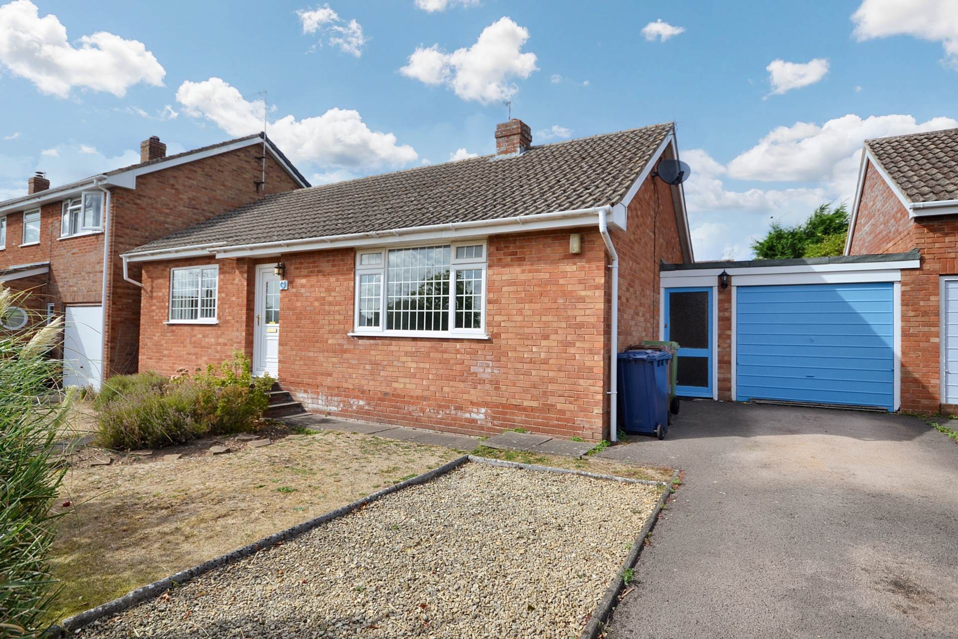 Additional Property Image 3 bedroom Link Detached House for sale in Tewkesbury 14