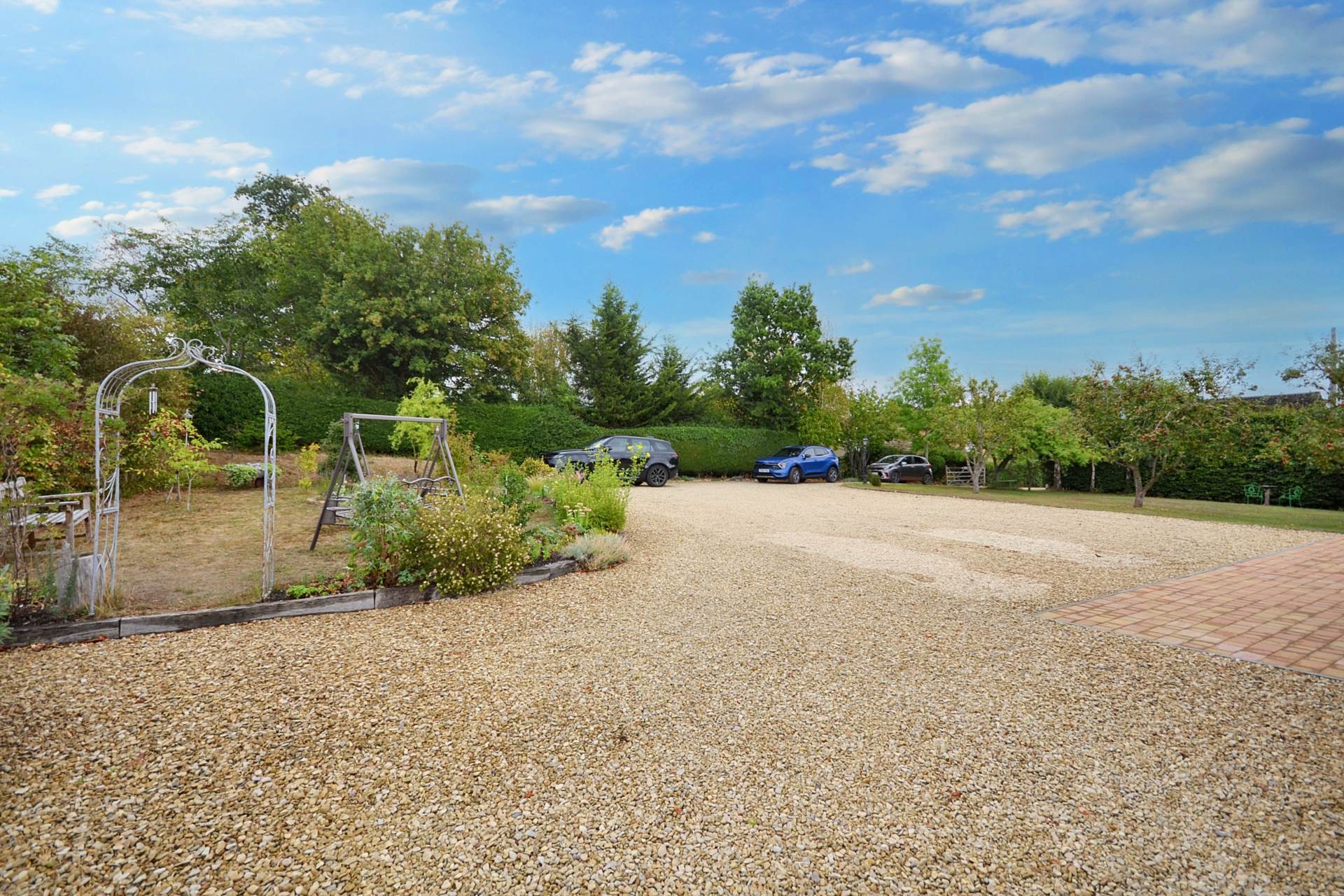 Additional Property Image 3 bedroom Detached for sale in Cheltenham 25