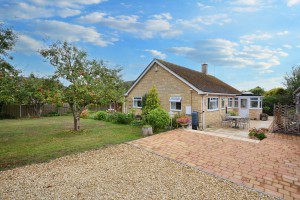 3 bedroom Detached for sale in Cheltenham