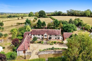 5 bedroom Detached for sale in Alcester