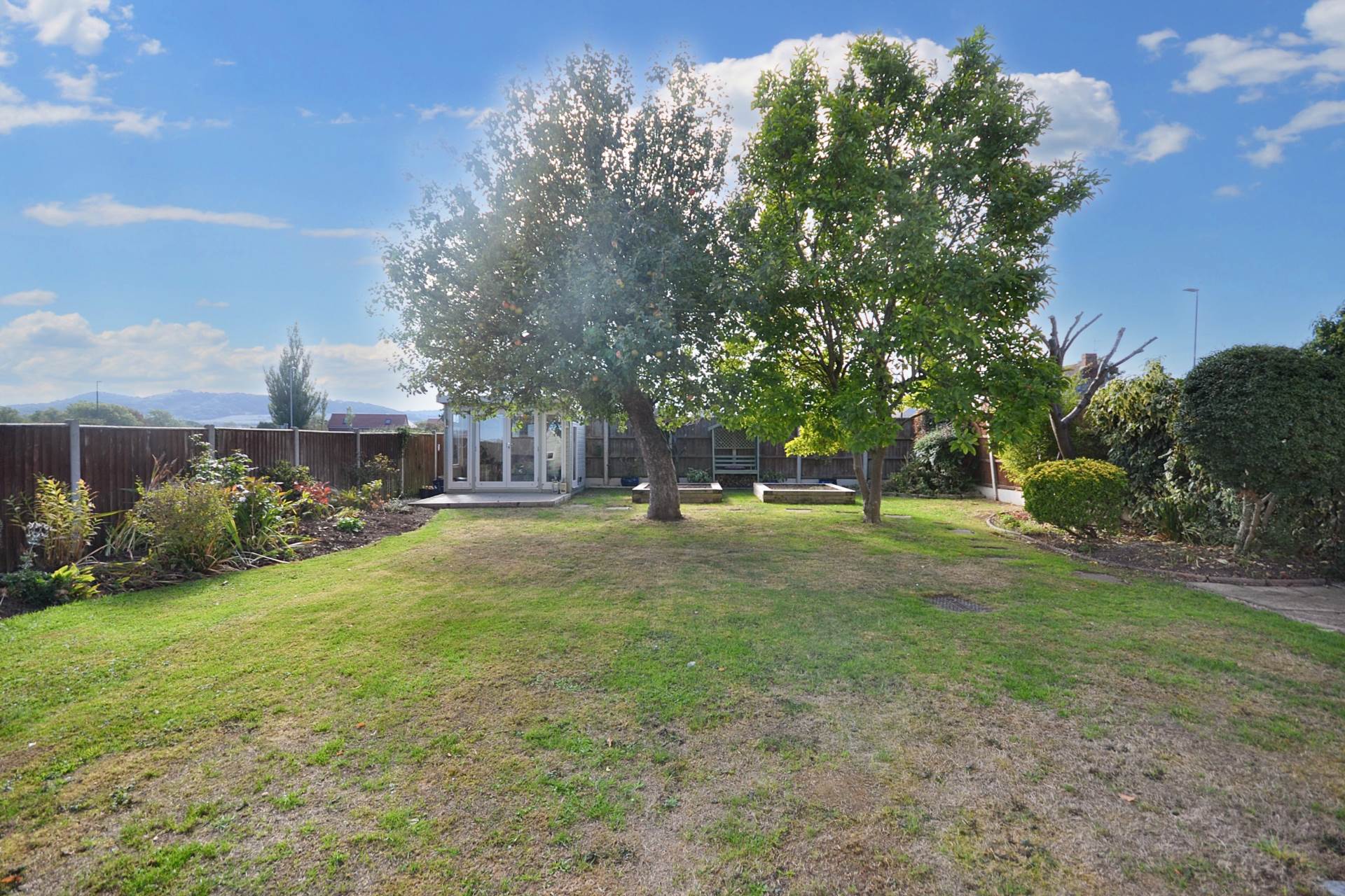 Additional Property Image 3 bedroom Detached for sale in Tewkesbury 2