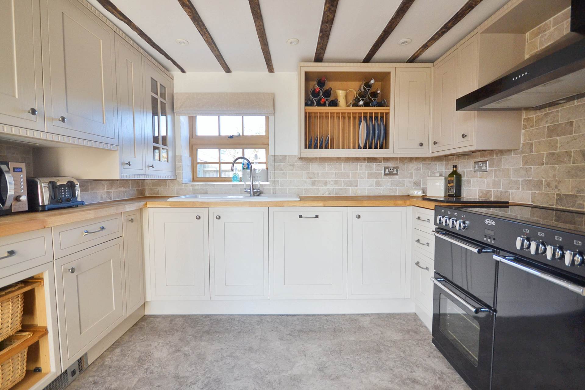 Additional Property Image 3 bedroom Detached for sale in Tewkesbury 10