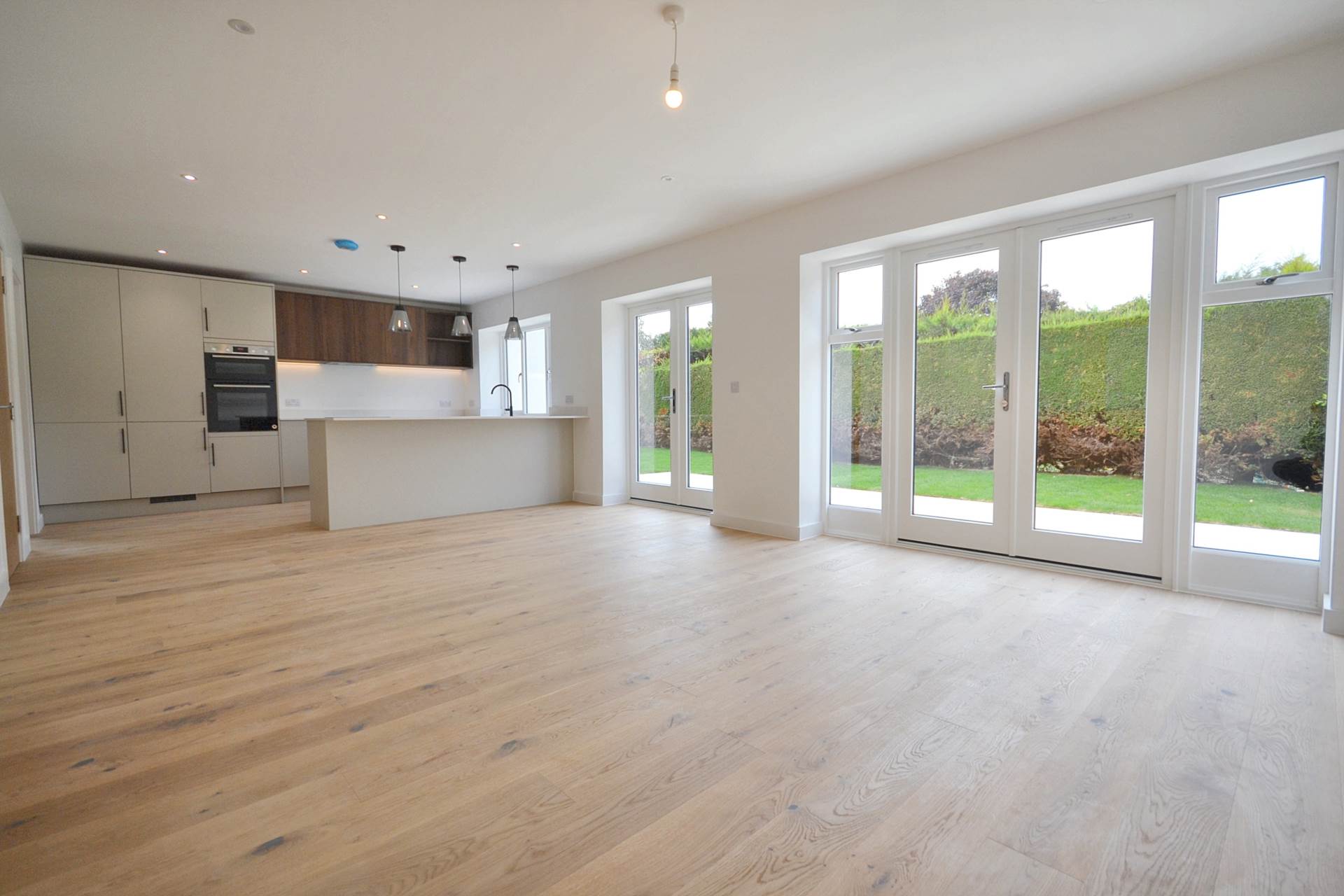 Additional Property Image 4 bedroom Detached for sale in Tewkesbury 9