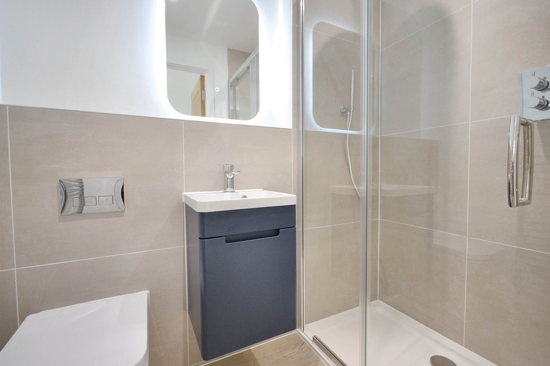 Additional Property Image 4 bedroom Detached for sale in Tewkesbury 16