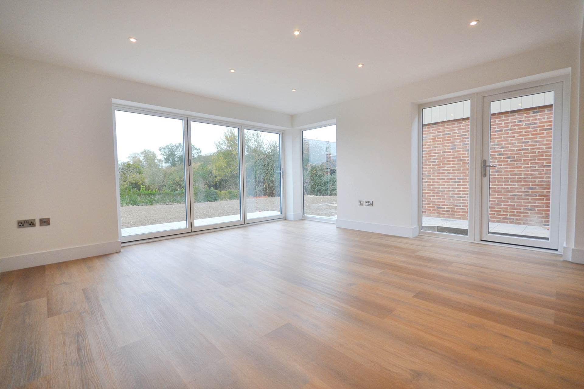 Additional Property Image 4 bedroom Detached for sale in Tewkesbury 7