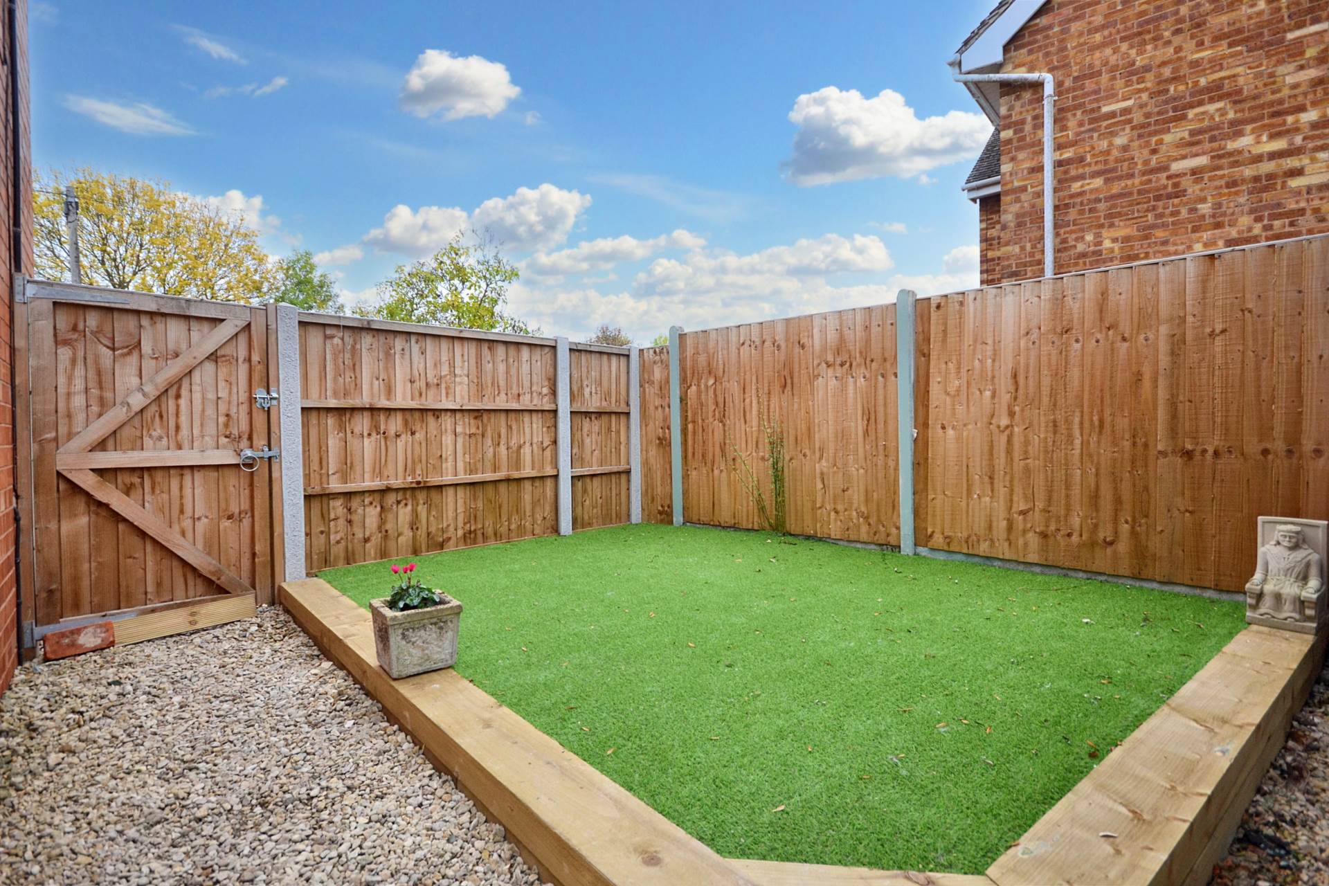 Additional Property Image 2 bedroom Semi Detached for sale in Tewkesbury 3