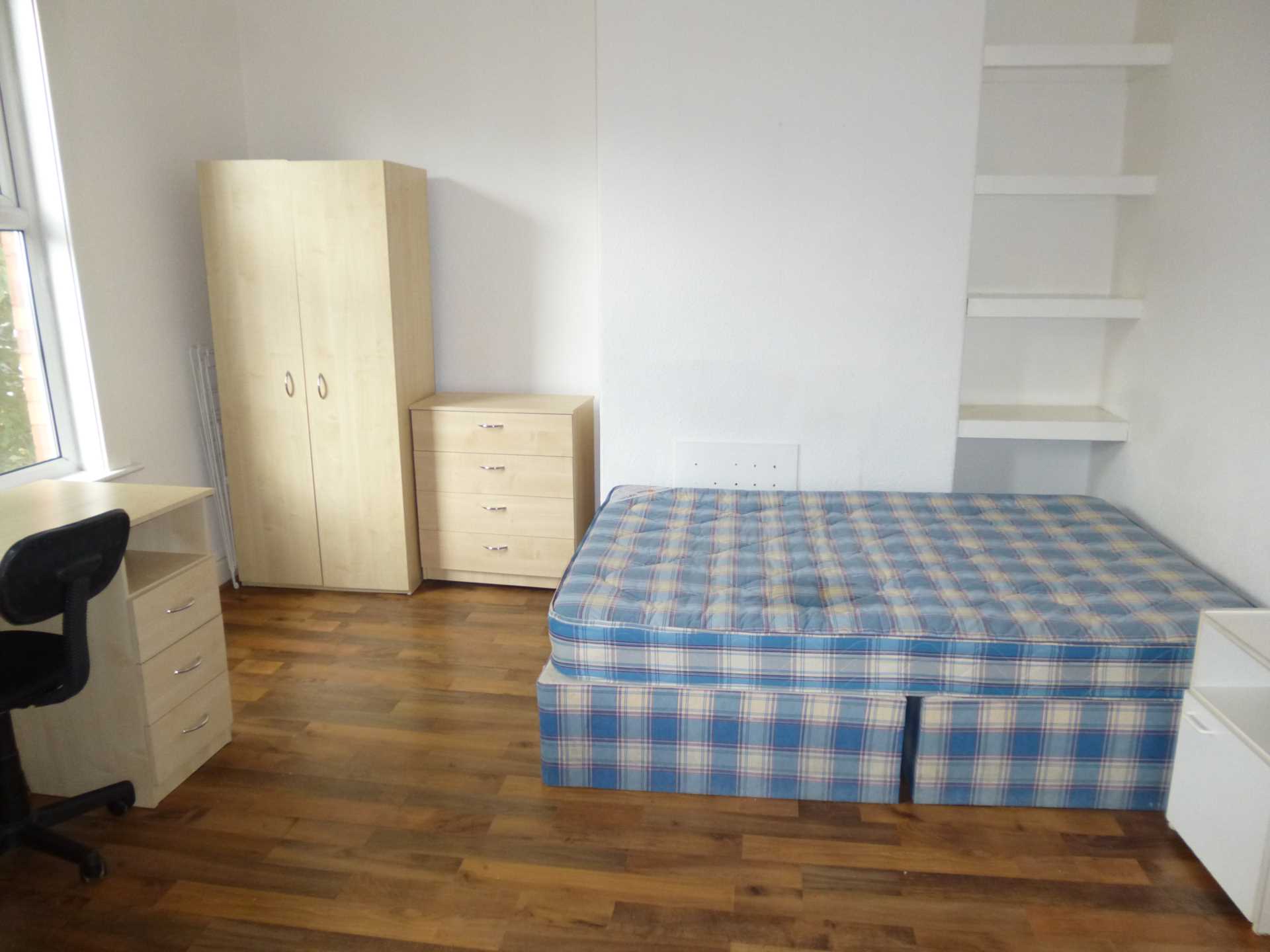 Additional Property Image 4 bedroom Terraced to rent in Manchester 9