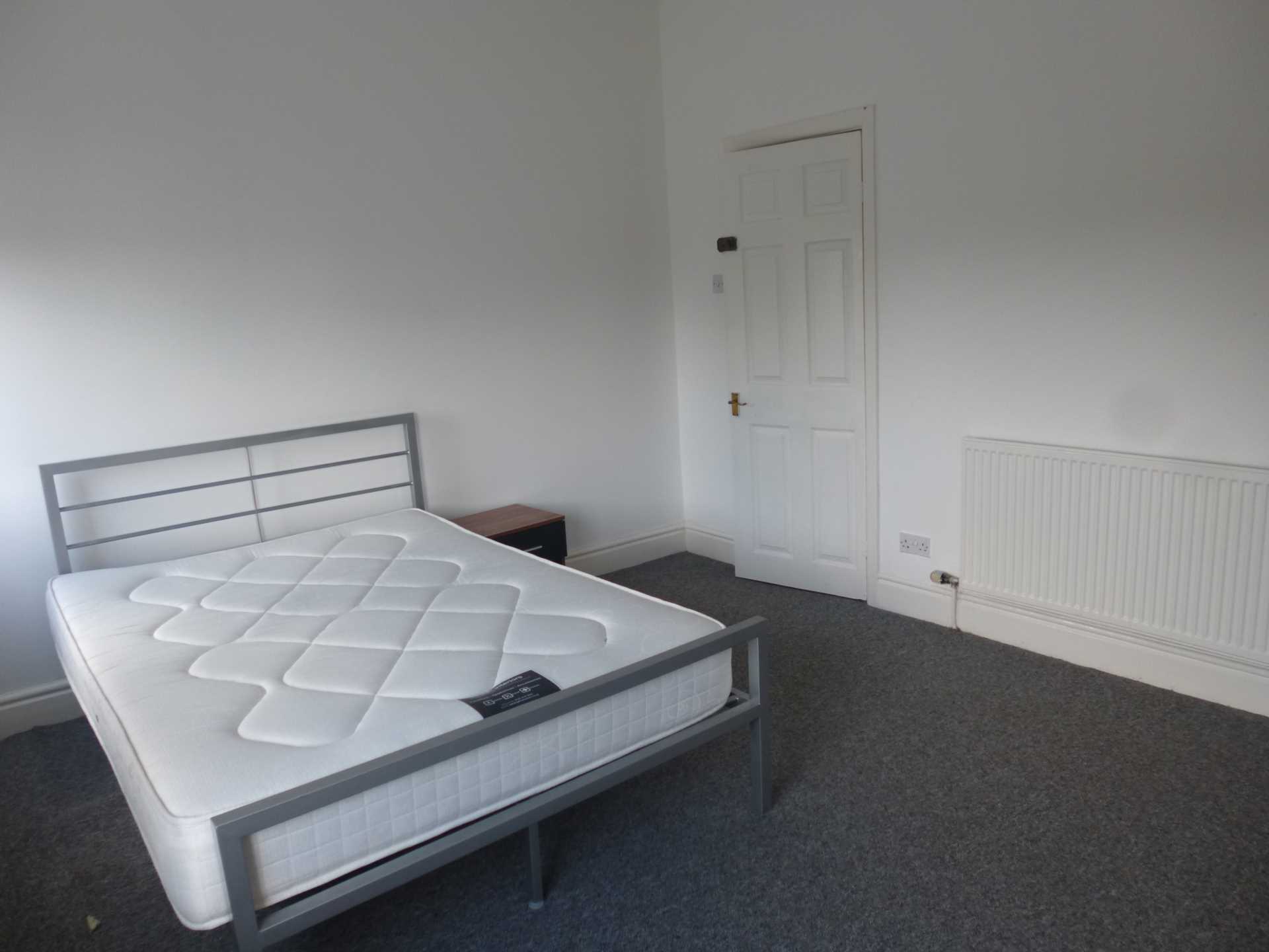 Additional Property Image 2 bedroom Terraced to rent in Manchester 9