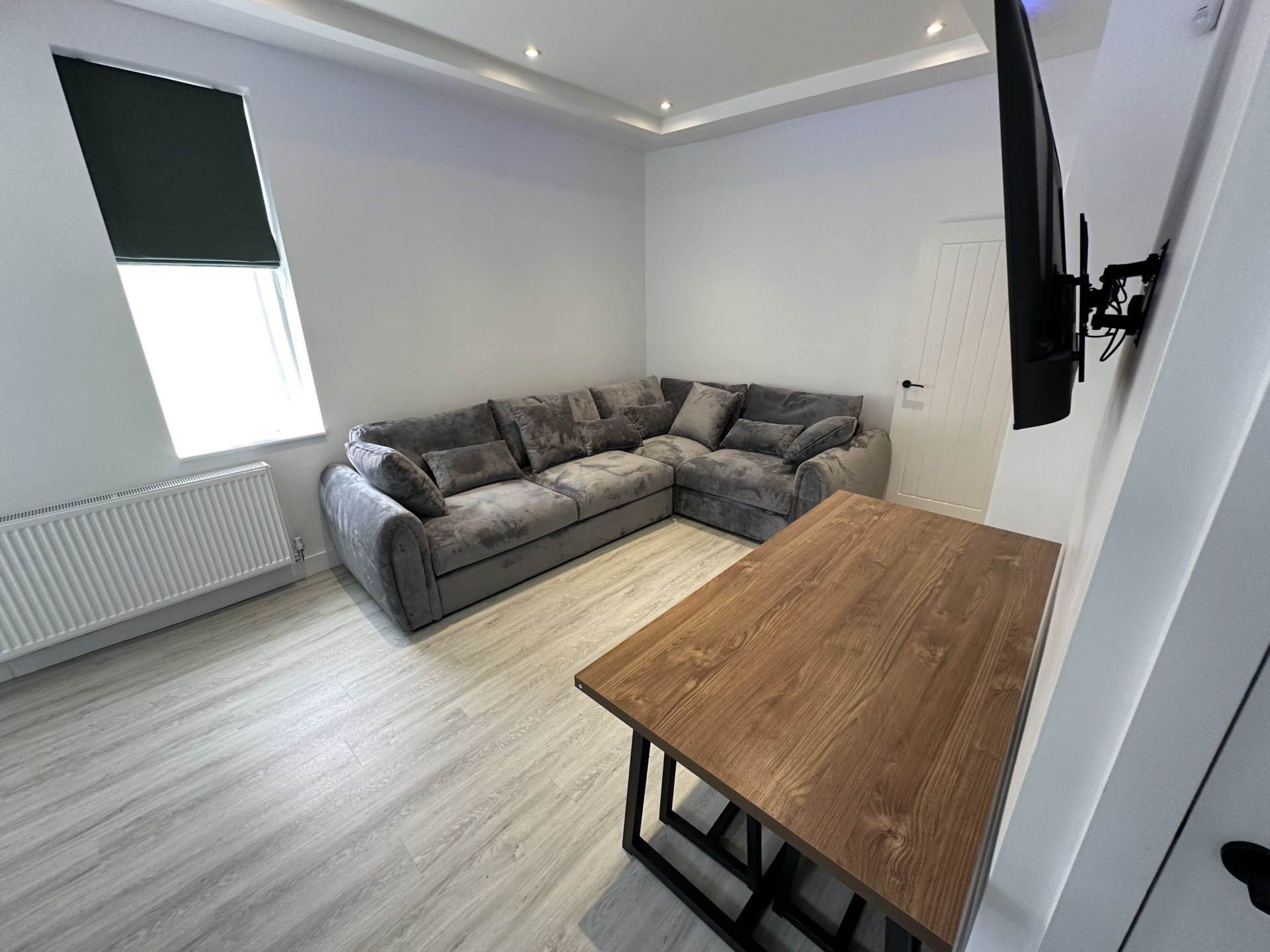 Additional Property Image 6 bedroom Semi Detached to rent in Manchester 3