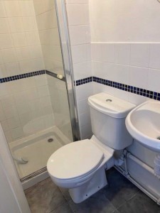 6 bedroom Terraced to rent in Manchester