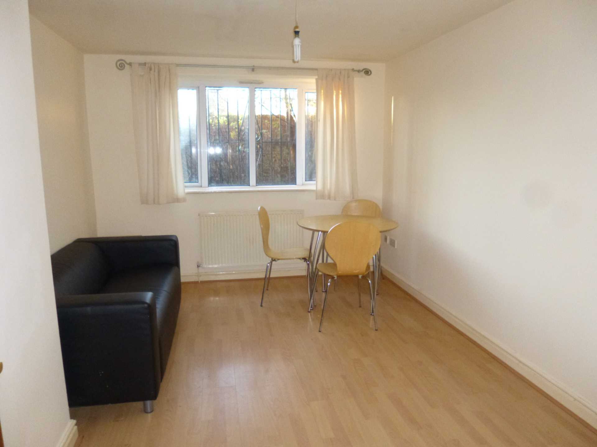 2 bedroom Flat to rent in Manchester