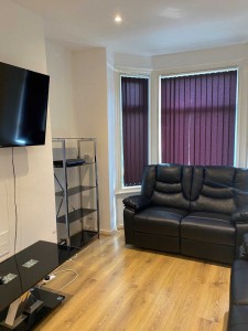 4 bedroom Terraced to rent in Manchester