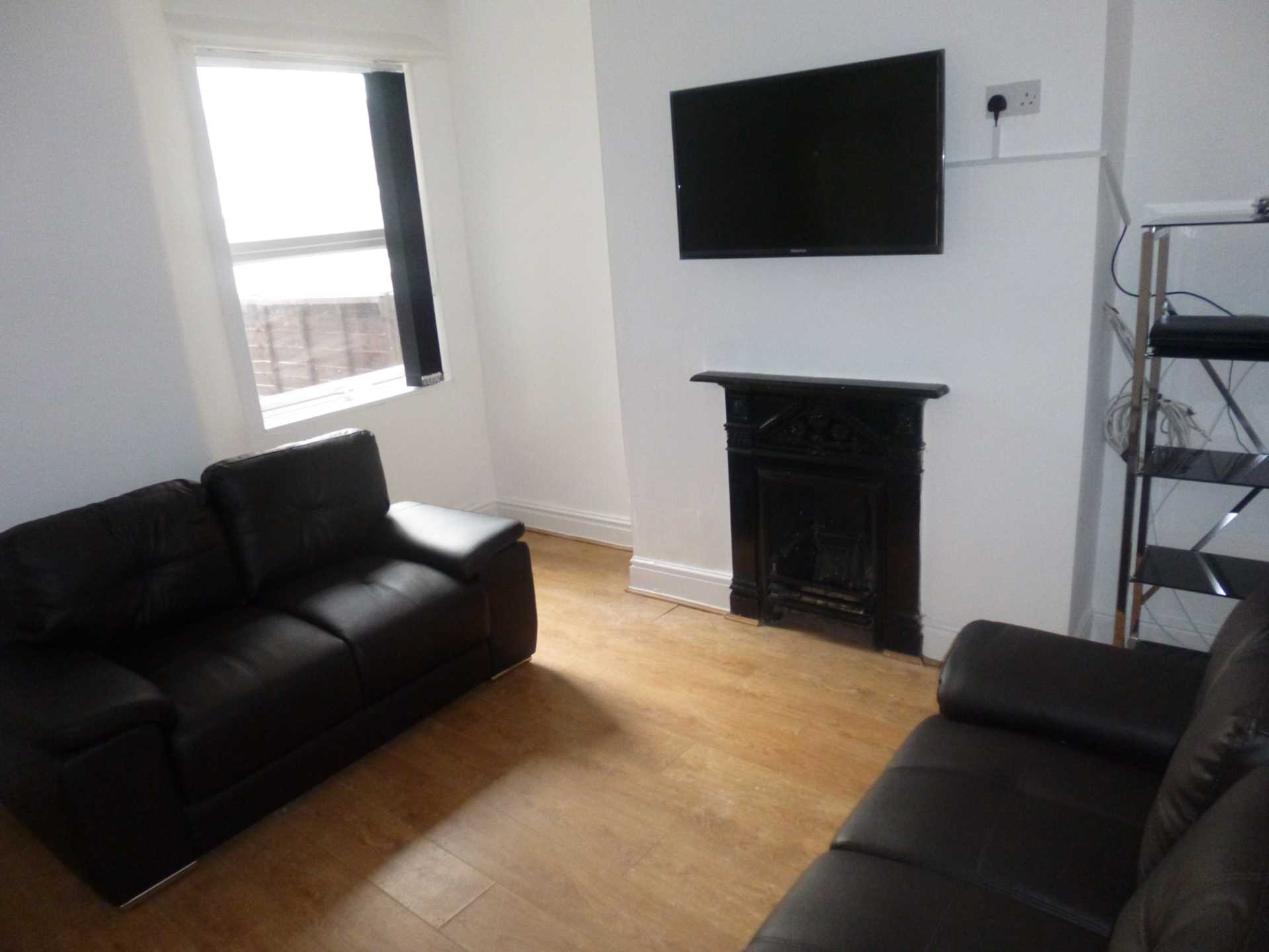 Additional Property Image 4 bedroom Terraced to rent in Manchester 2