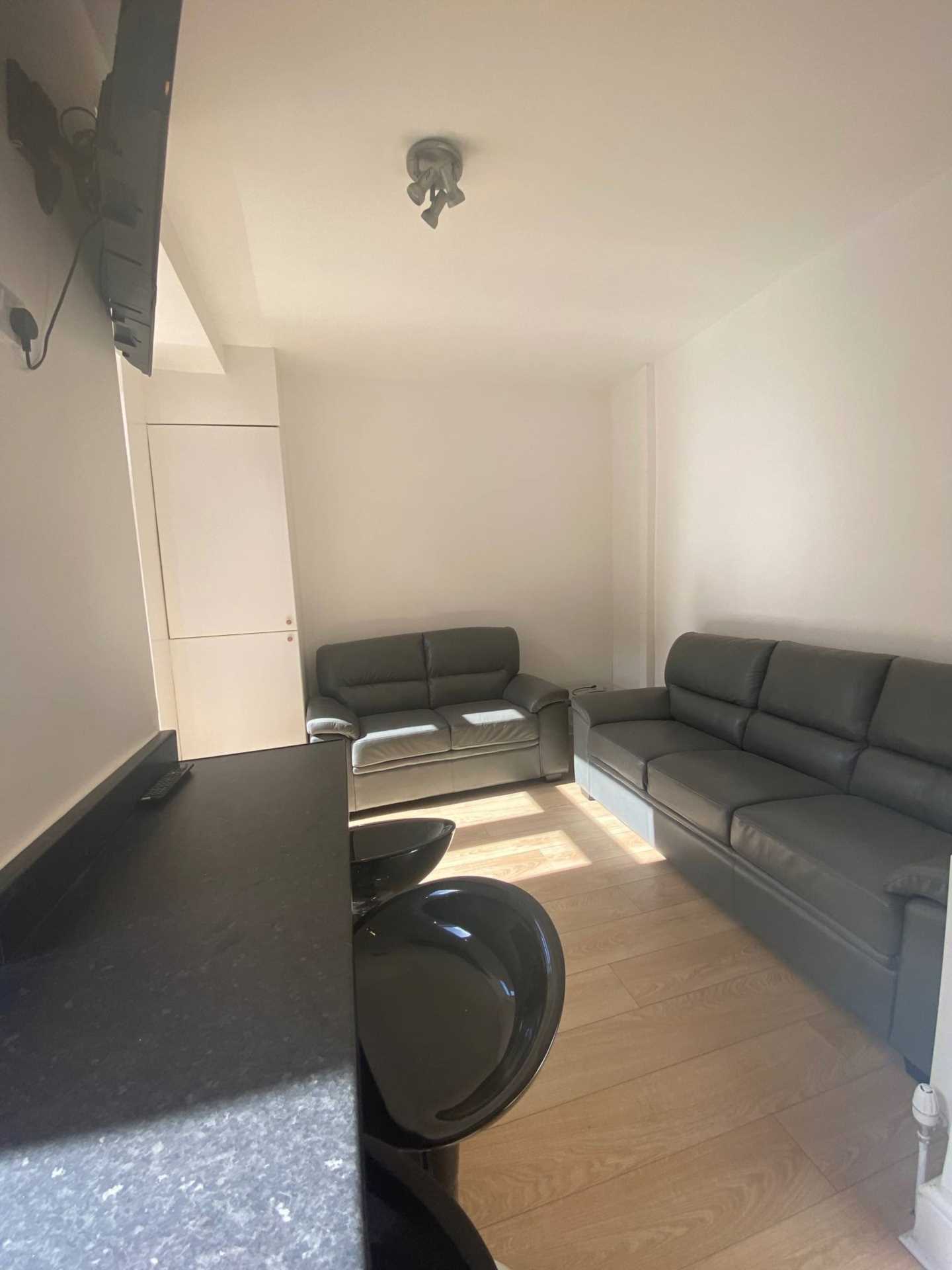 Additional Property Image 5 bedroom Terraced to rent in Manchester 3