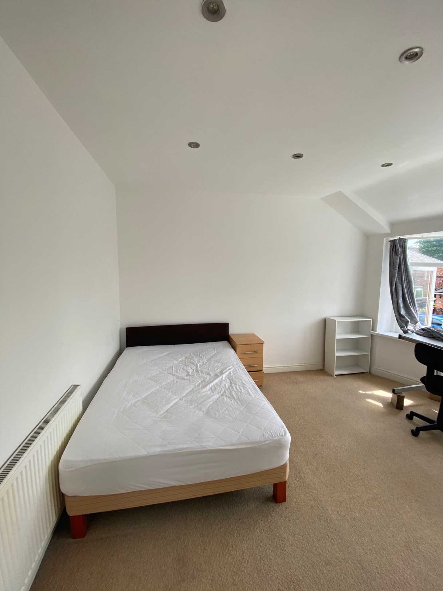 Additional Property Image 5 bedroom Semi Detached to rent in Manchester 14