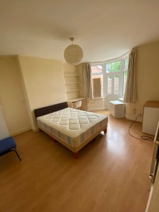 3 bedroom Semi Detached to rent in Manchester
