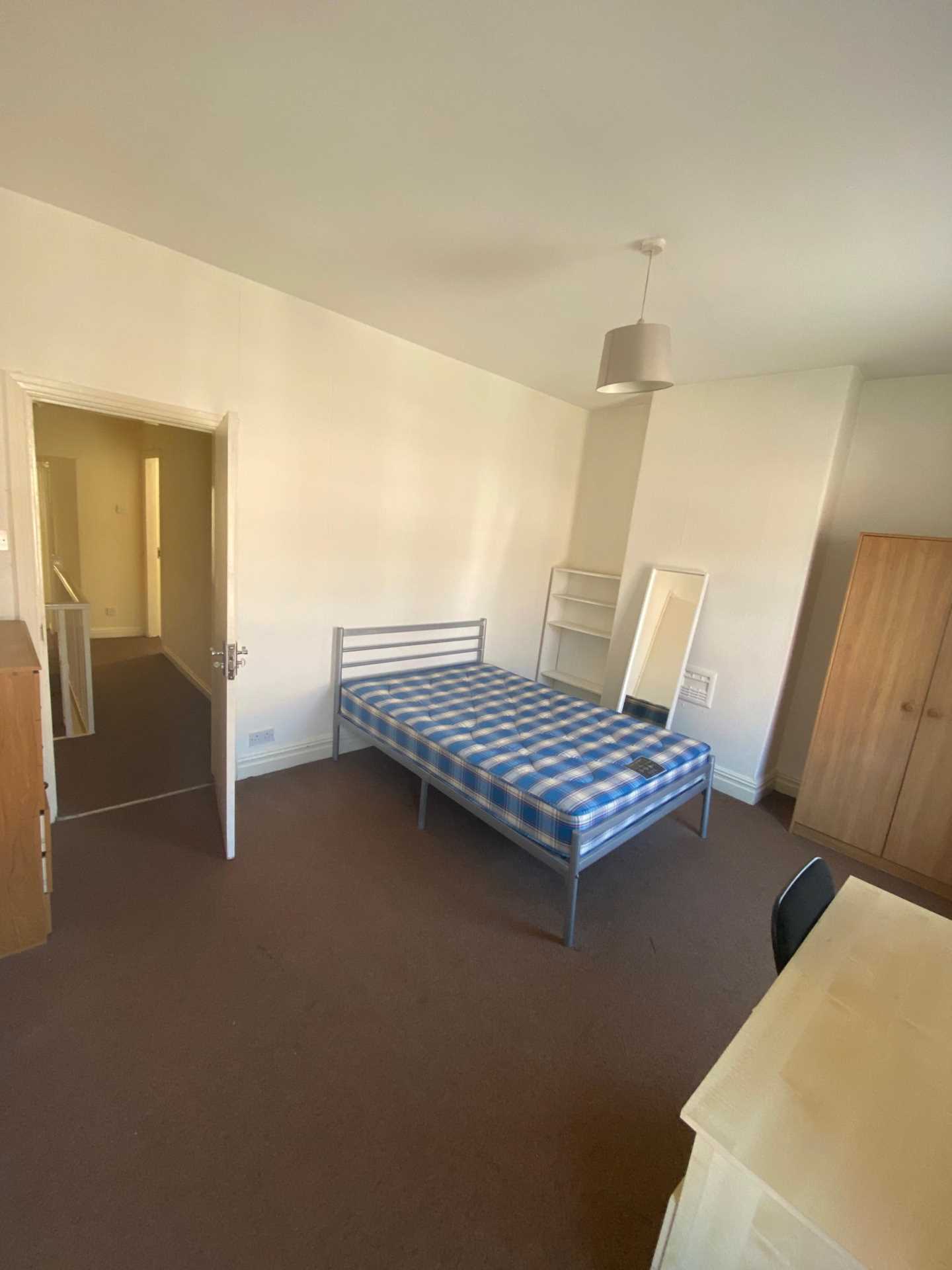 Additional Property Image 3 bedroom Terraced to rent in Manchester 5