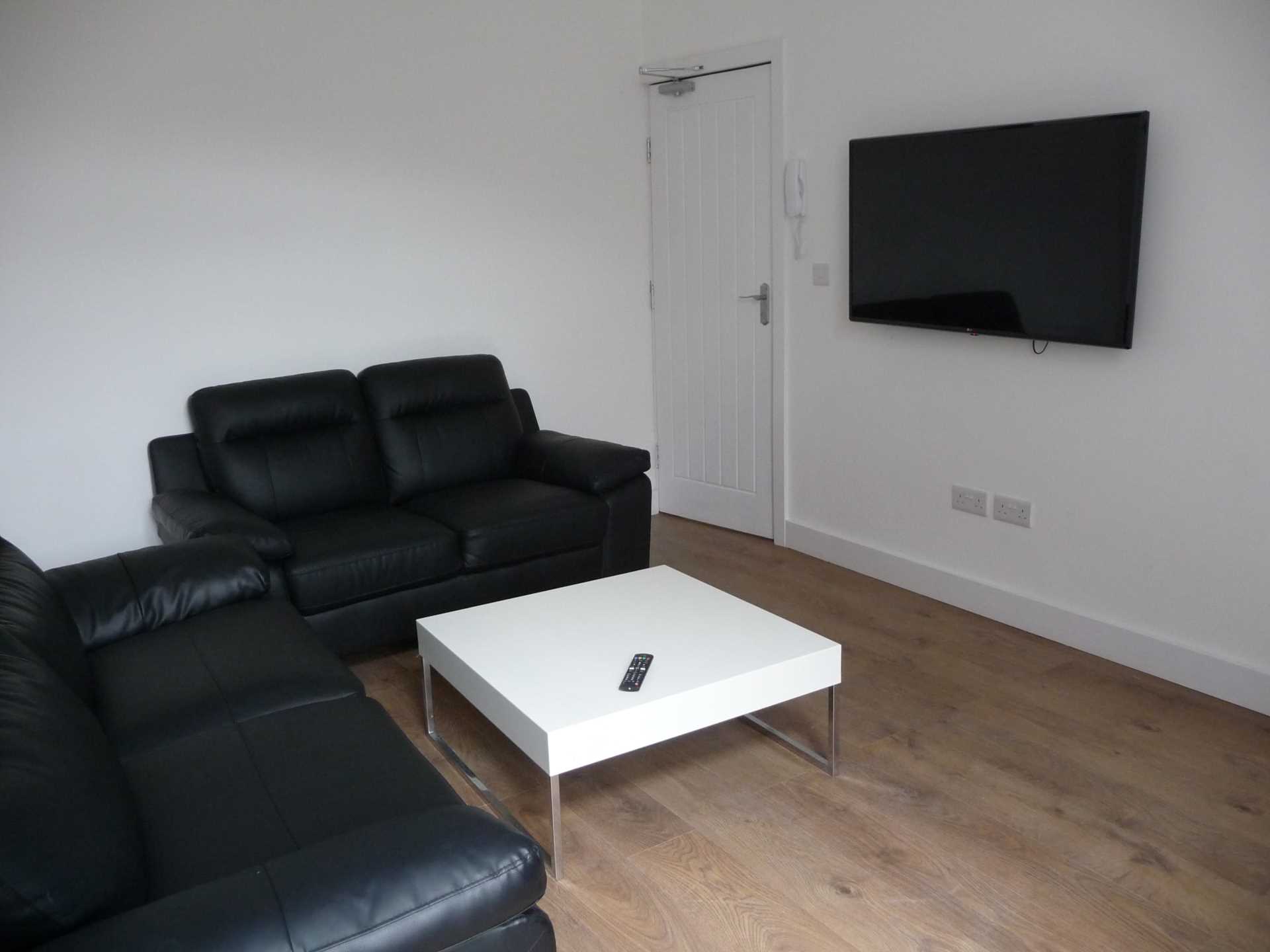 Additional Property Image 5 bedroom Terraced to rent in Manchester 4