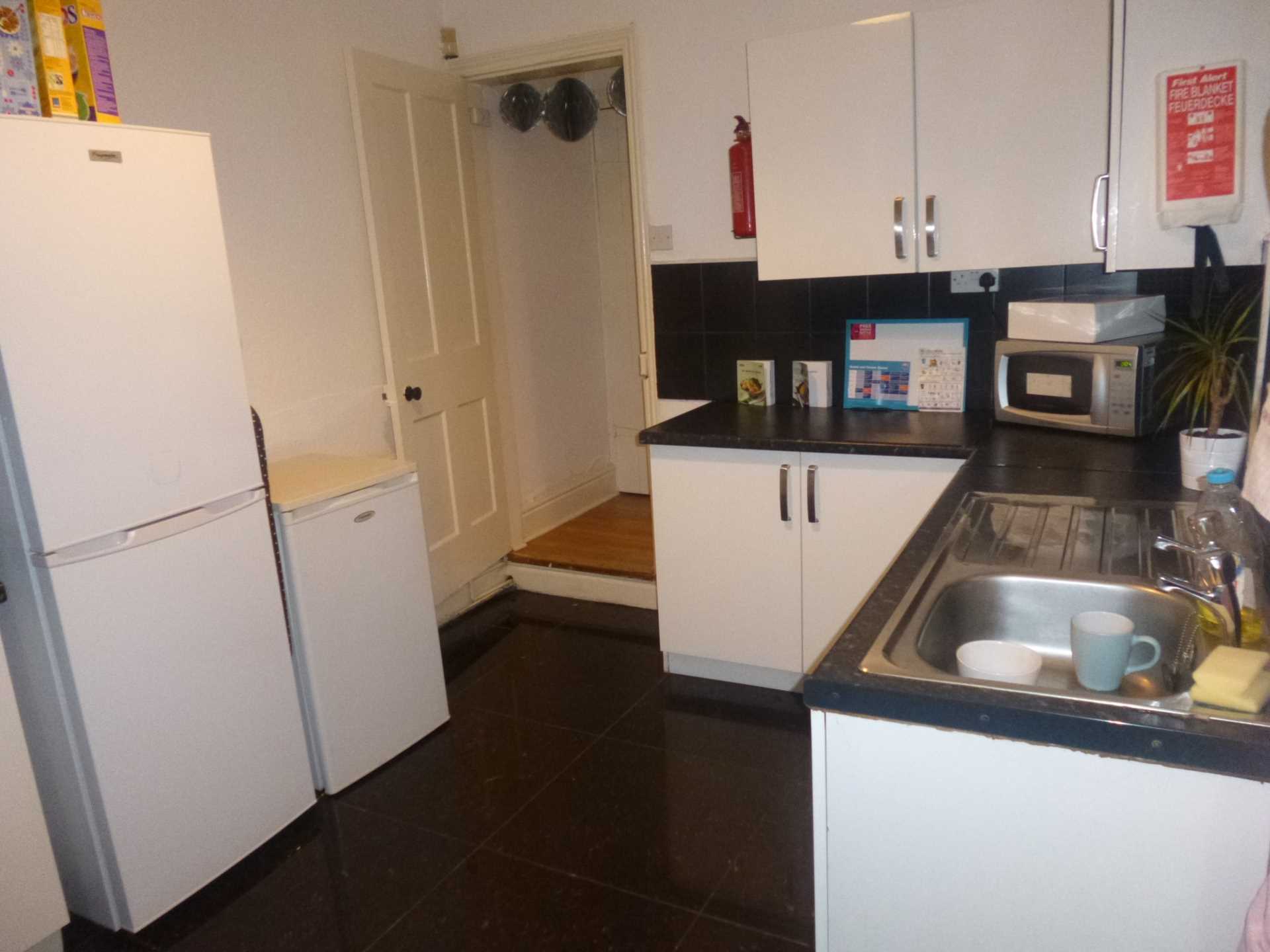 Additional Property Image 4 bedroom Terraced to rent in Manchester 3