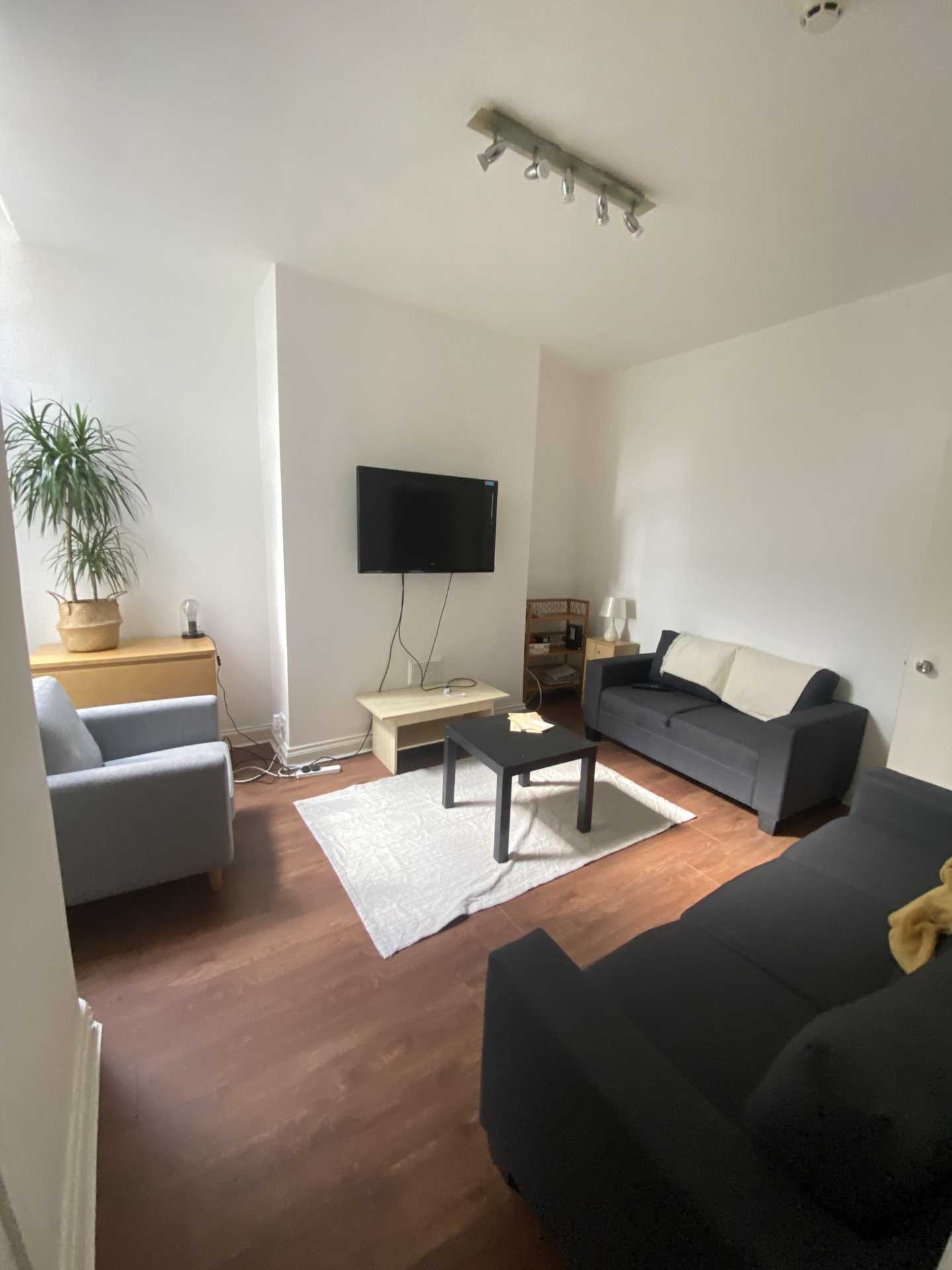 4 bedroom Terraced to rent in Manchester