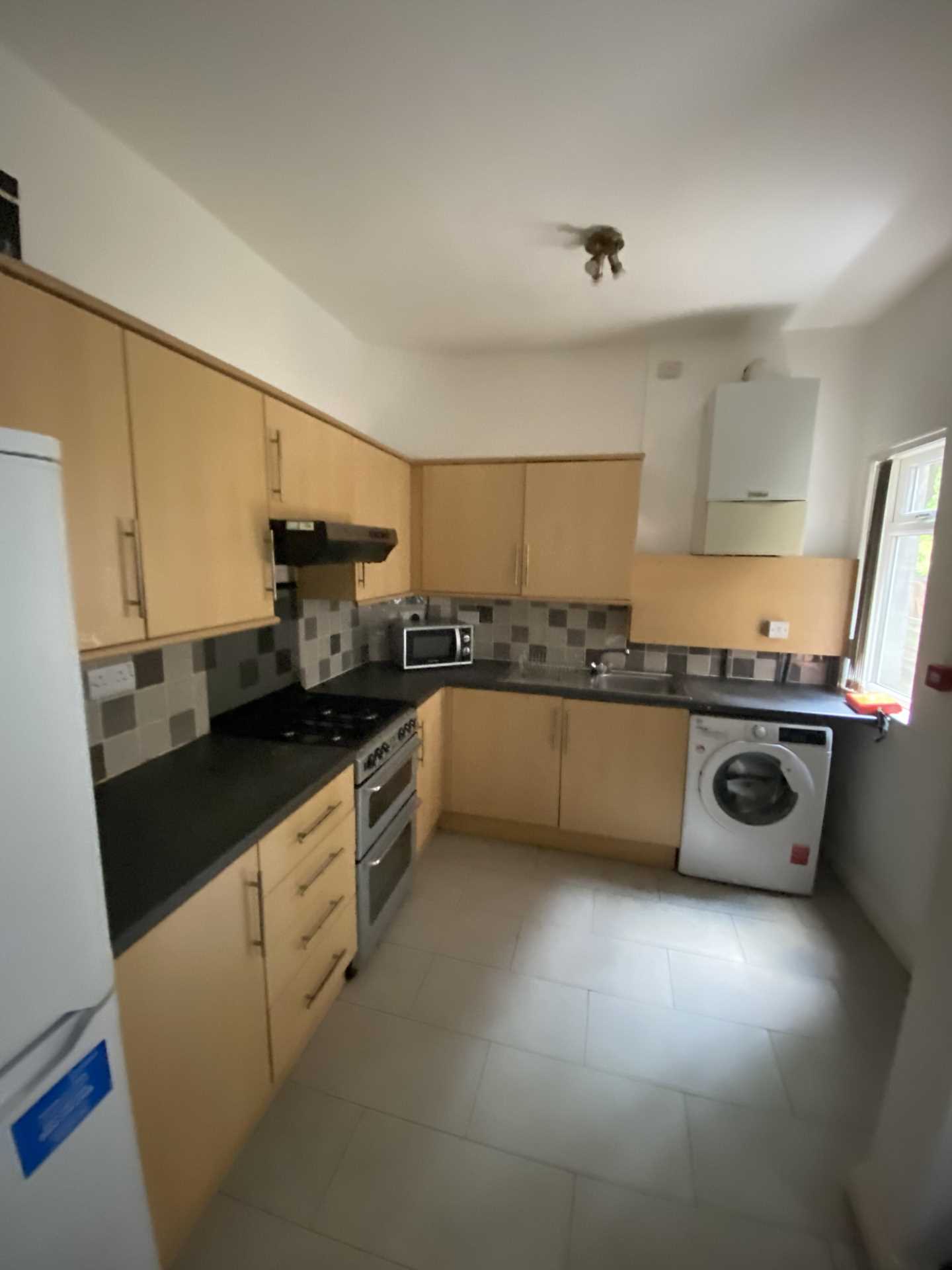 Additional Property Image 4 bedroom Terraced to rent in Manchester 3