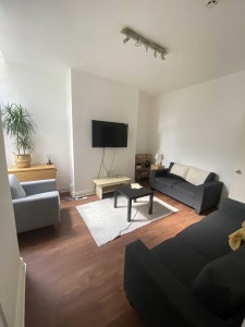 4 bedroom Terraced to rent in Manchester