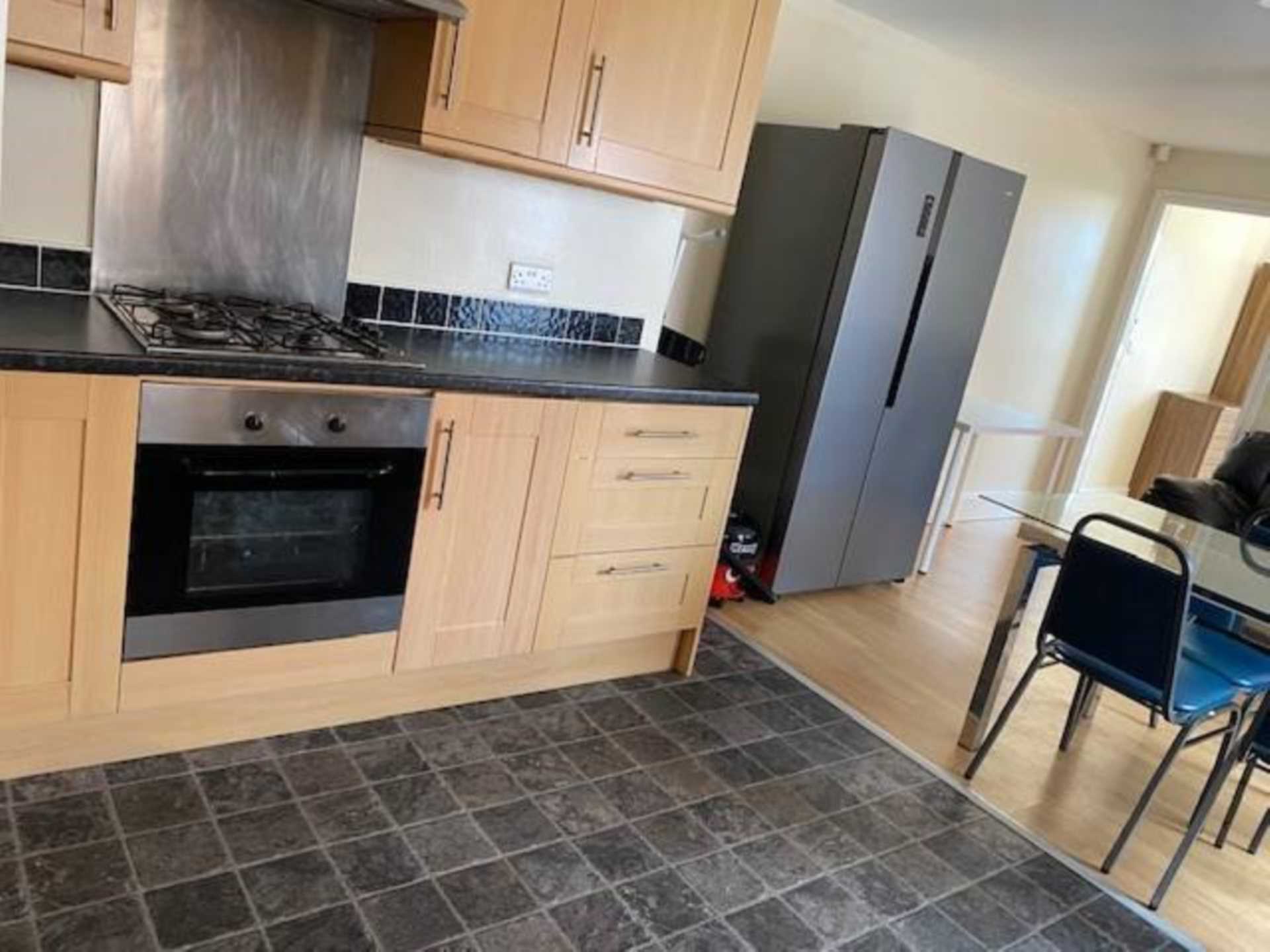 Additional Property Image 6 bedroom Semi Detached to rent in Manchester 4