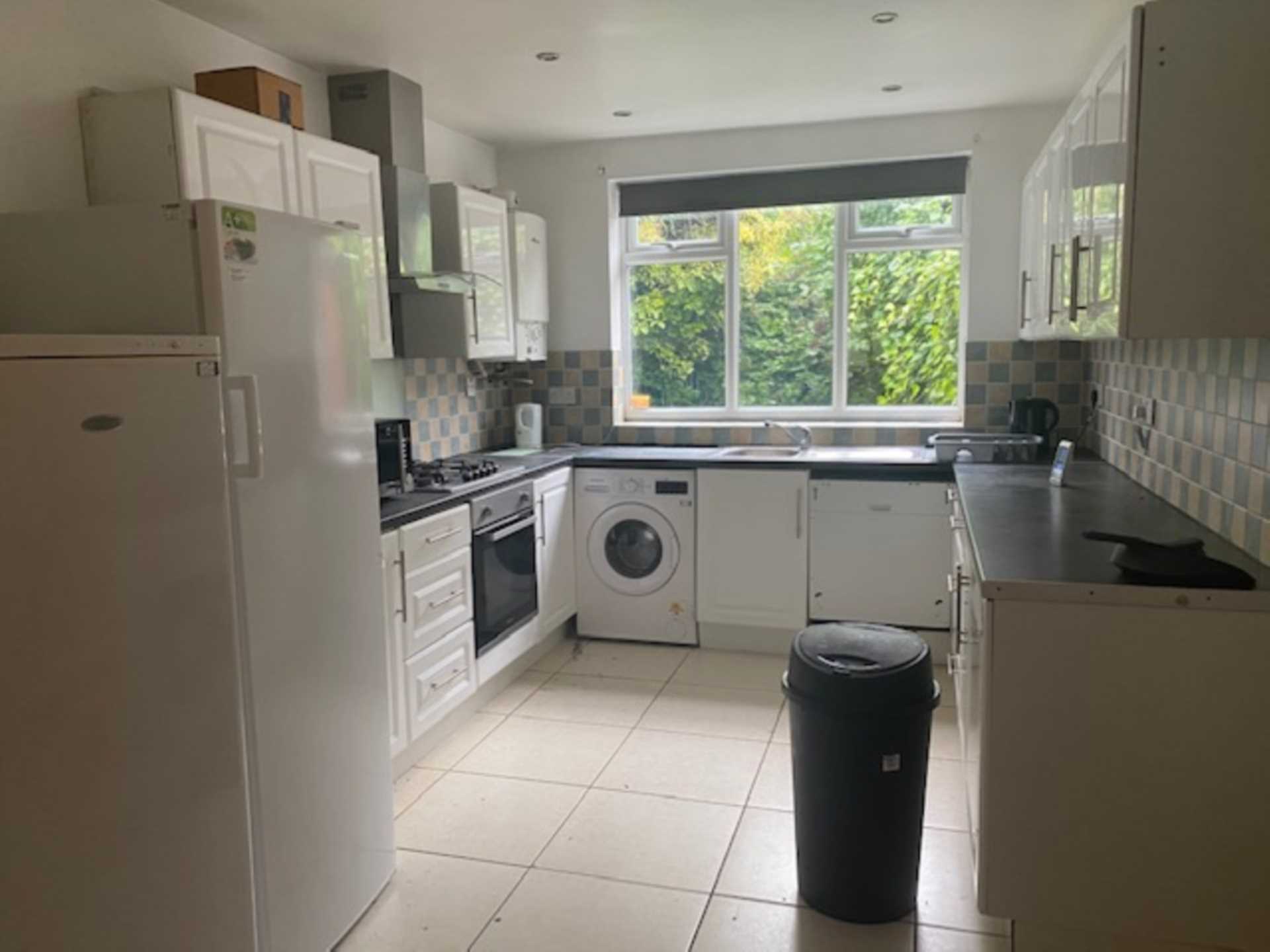 Additional Property Image 7 bedroom Semi Detached to rent in Manchester 2