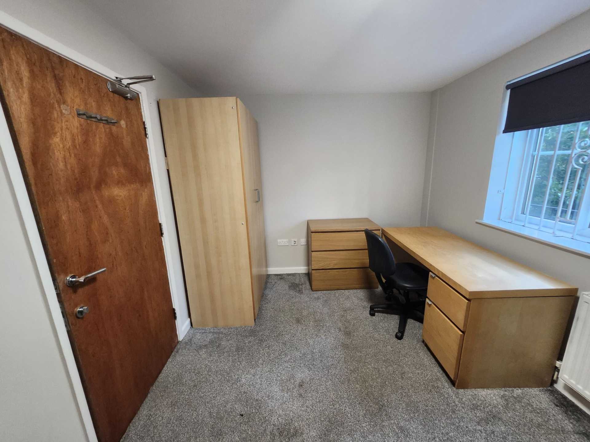 Additional Property Image 3 bedroom Flat to rent in Manchester 4