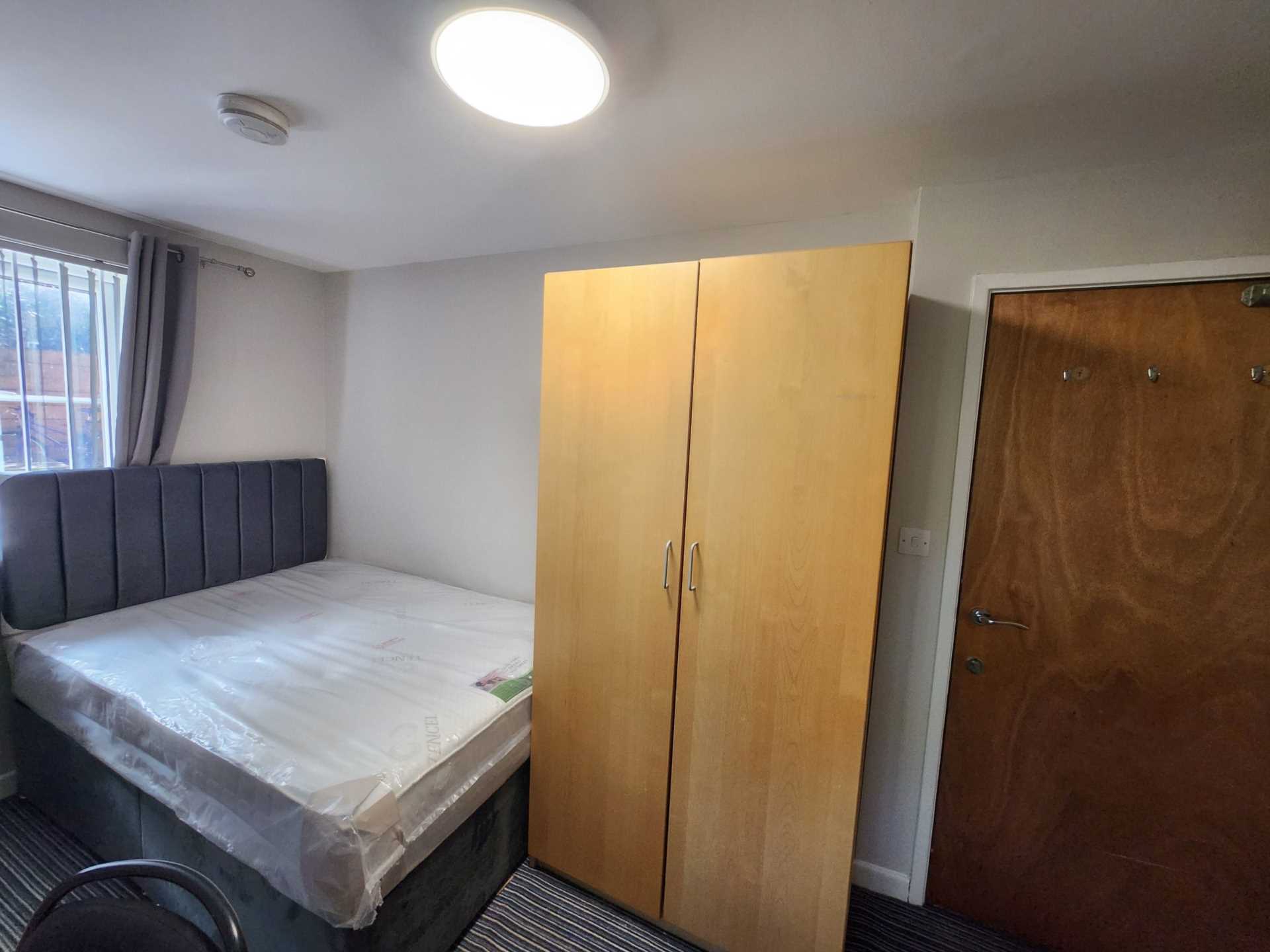 Additional Property Image 3 bedroom Flat to rent in Manchester 10
