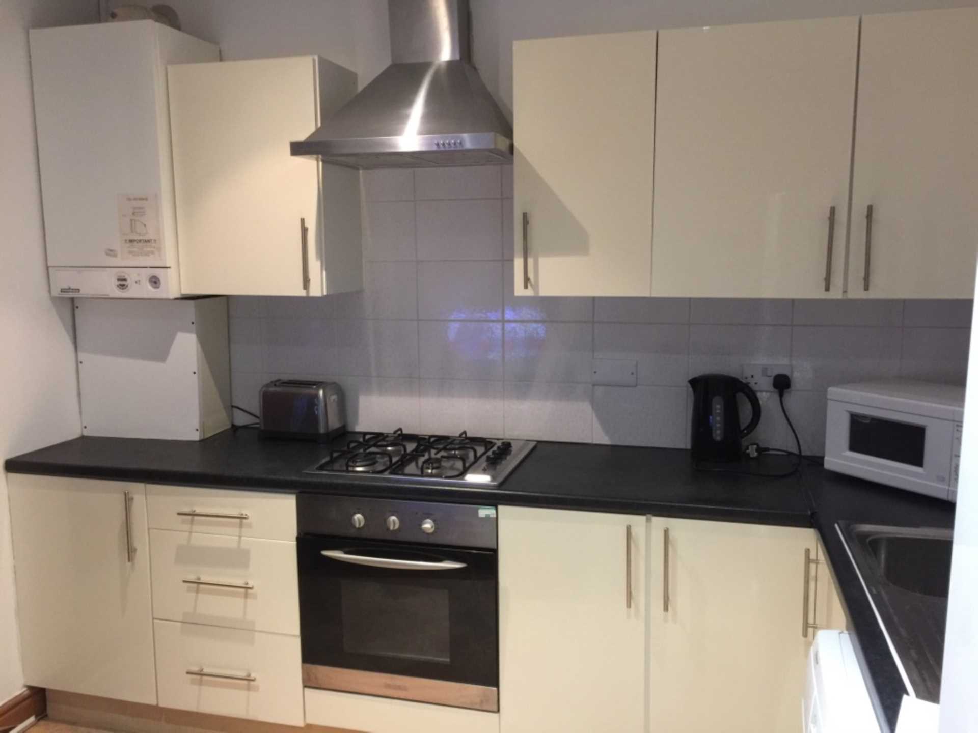 Additional Property Image 2 bedroom Flat to rent in Manchester 3