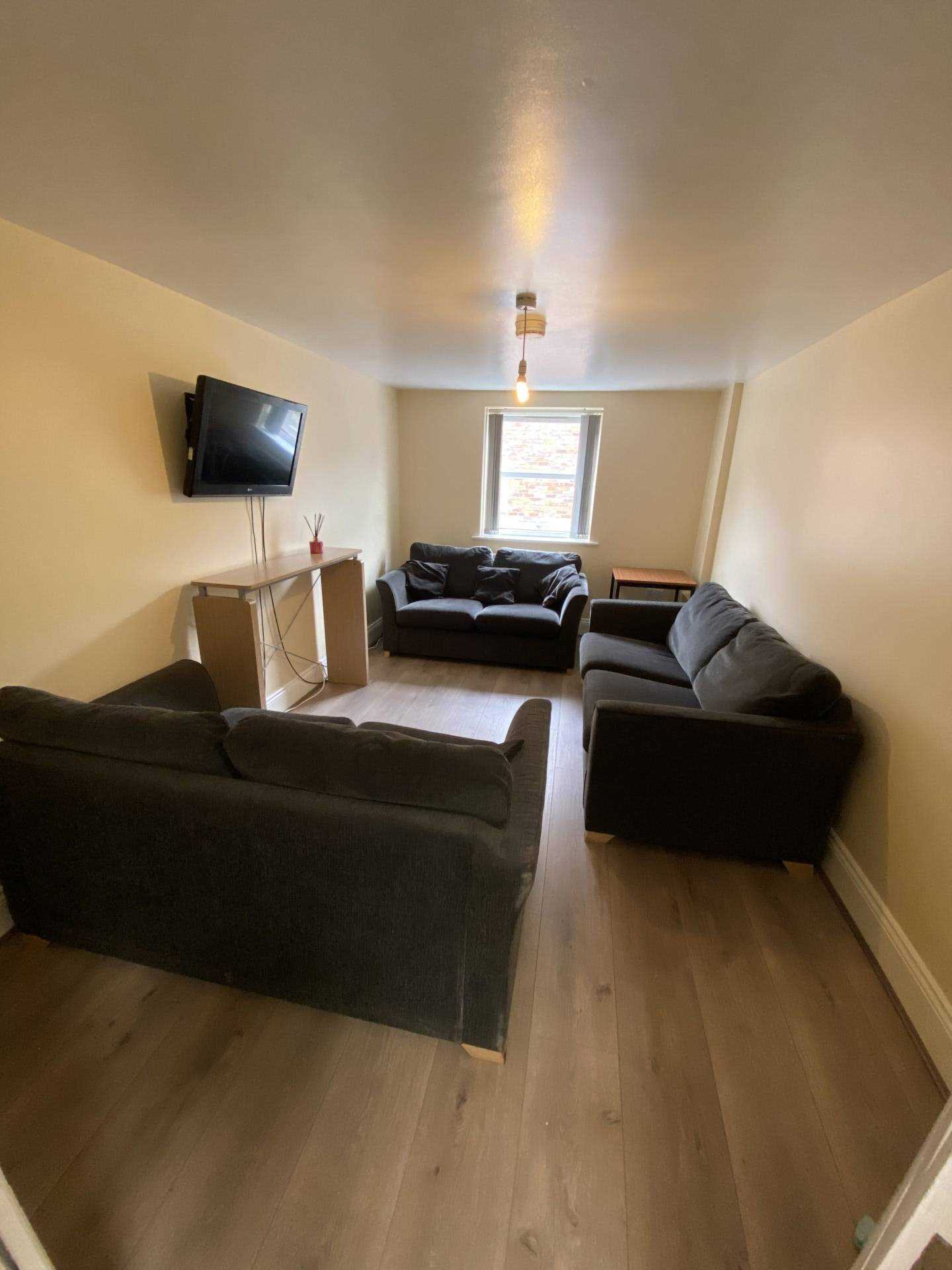 Additional Property Image 7 bedroom Flat to rent in Manchester 2