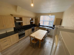 7 bedroom Flat to rent in Manchester