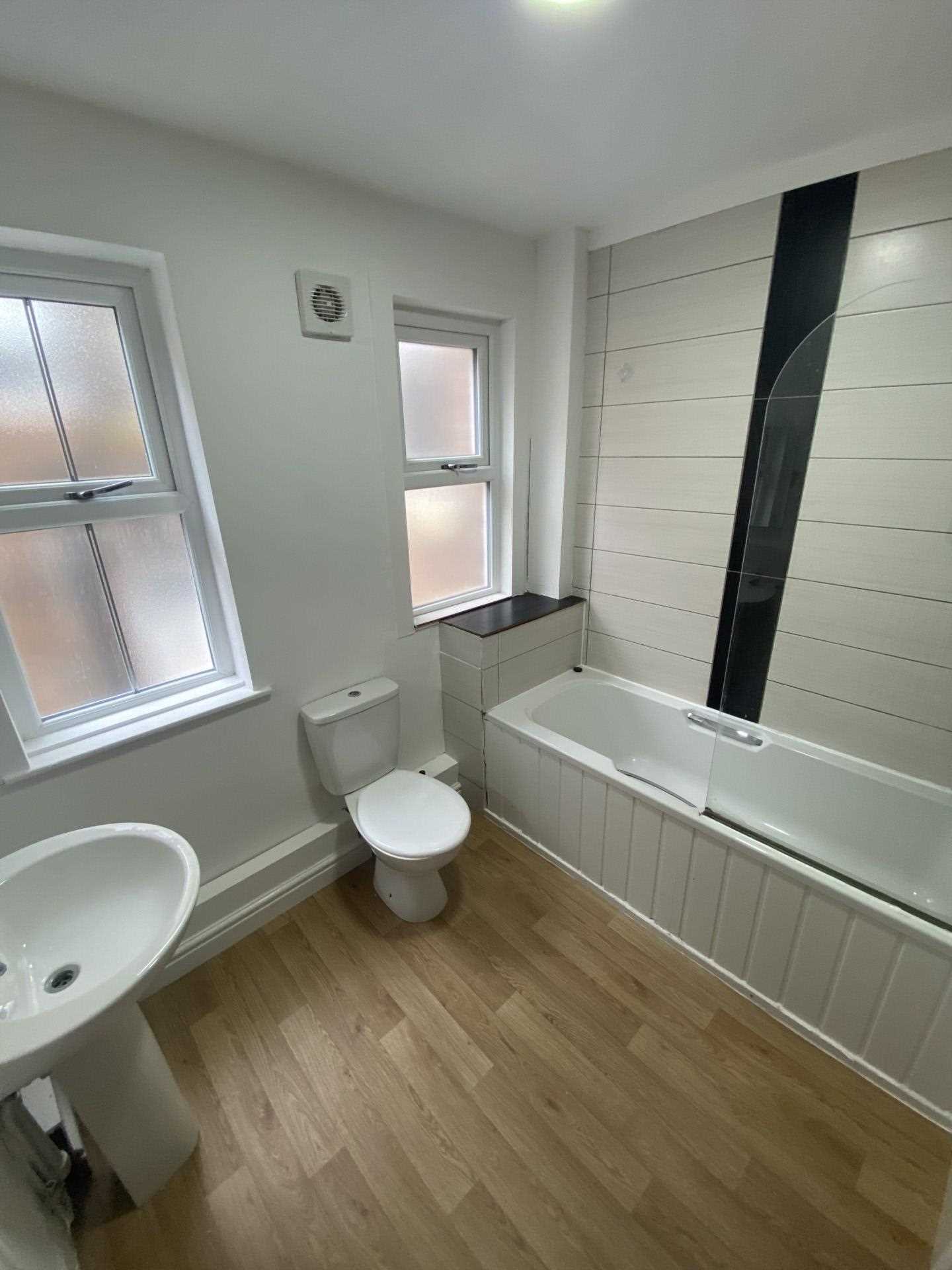 Additional Property Image 6 bedroom House to rent in Manchester 12