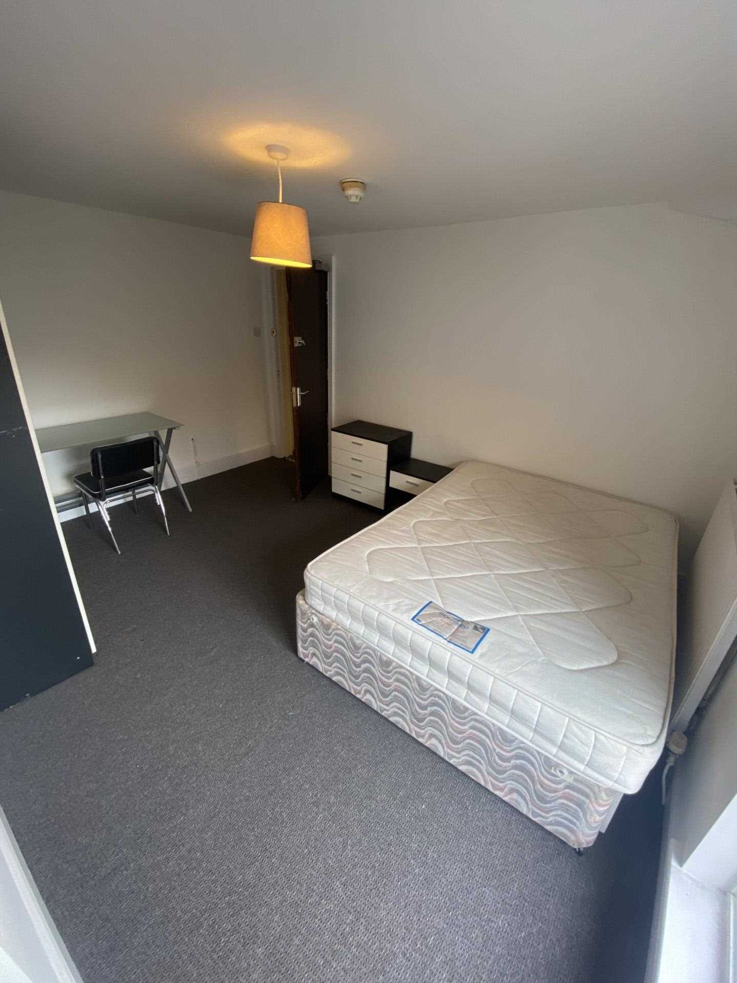 Additional Property Image 6 bedroom House to rent in Manchester 15