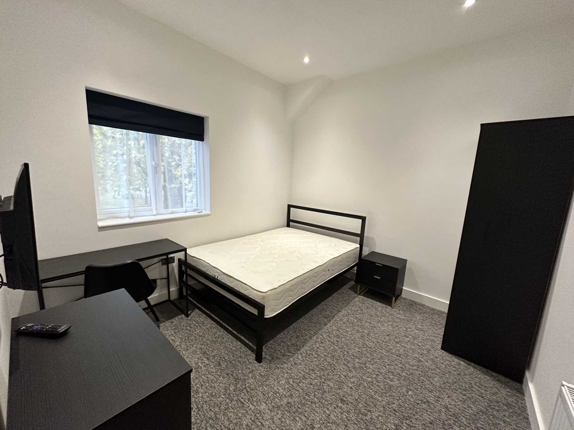 Additional Property Image 9 bedroom Terraced to rent in Manchester 13