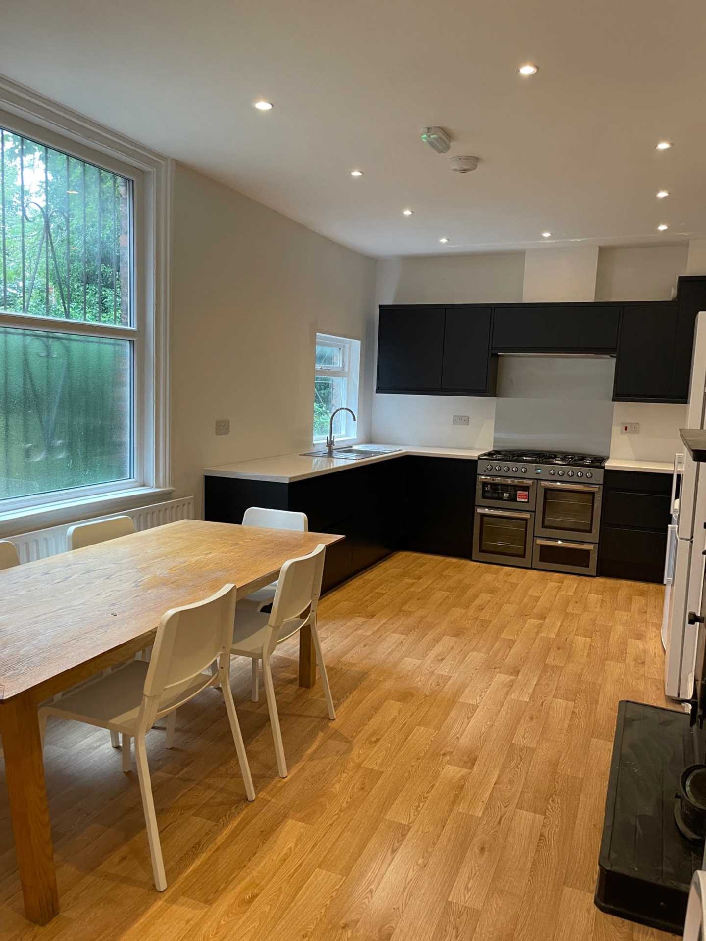 Additional Property Image 7 bedroom Semi Detached to rent in Manchester 4