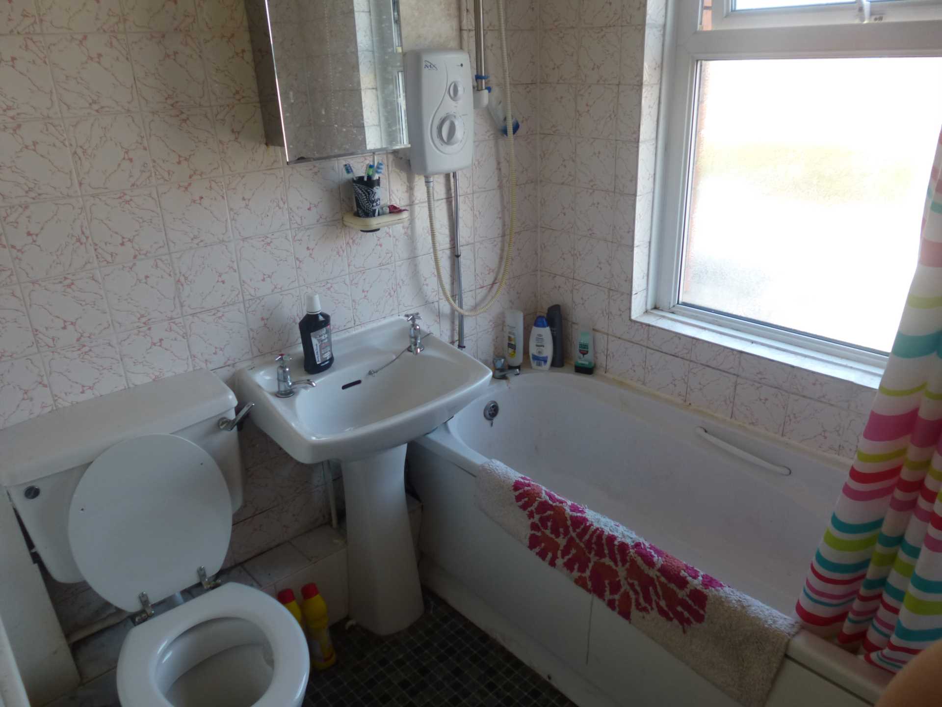 Additional Property Image 3 bedroom Semi Detached to rent in Manchester 5